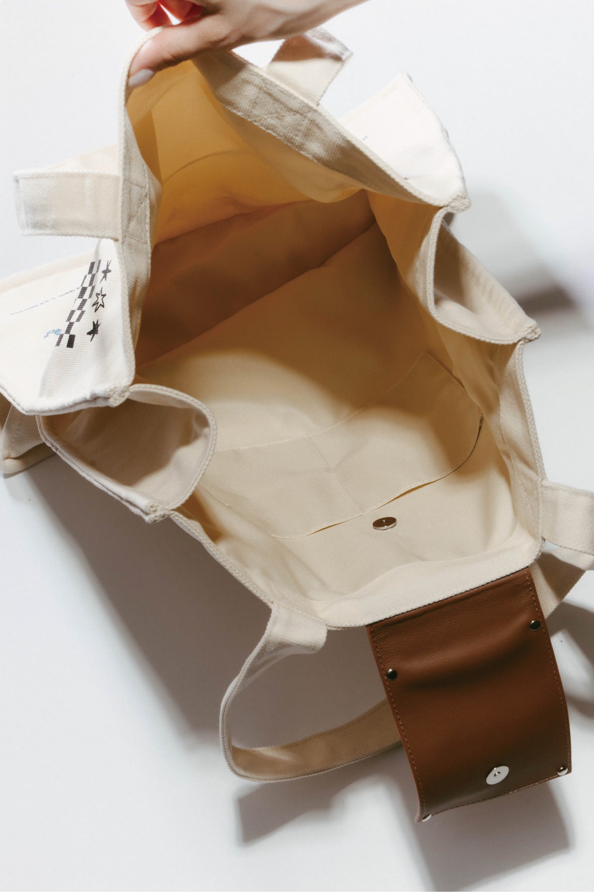 graphic canvas tote/2color | KNUTH MARF