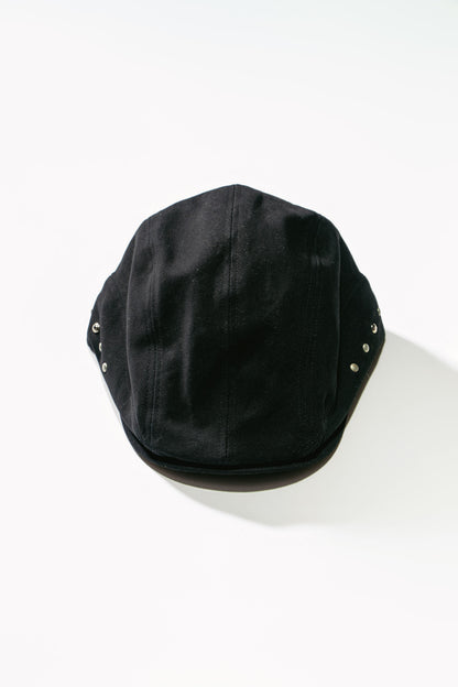 studded hunting cap/black