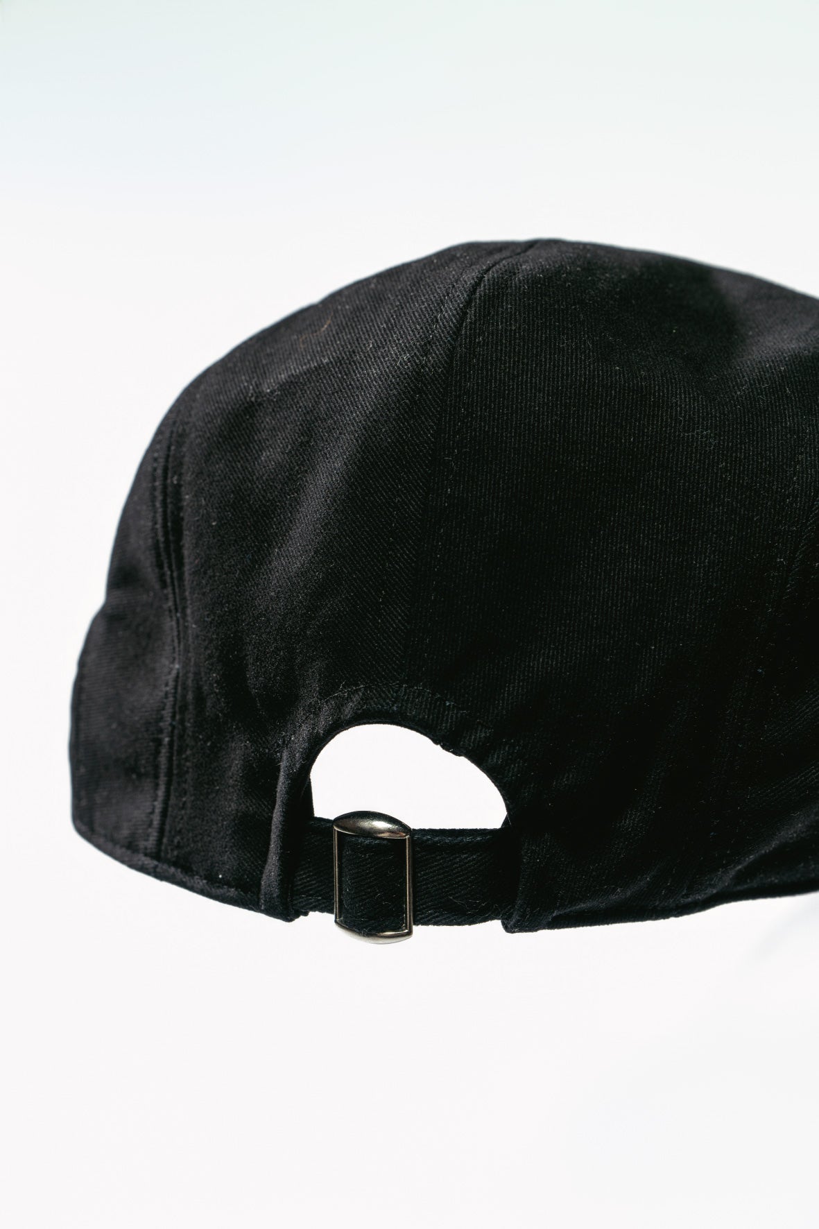 studded hunting cap/black