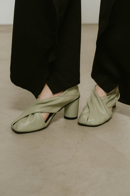 2way cross design pumps/3color - KNUTH MARF