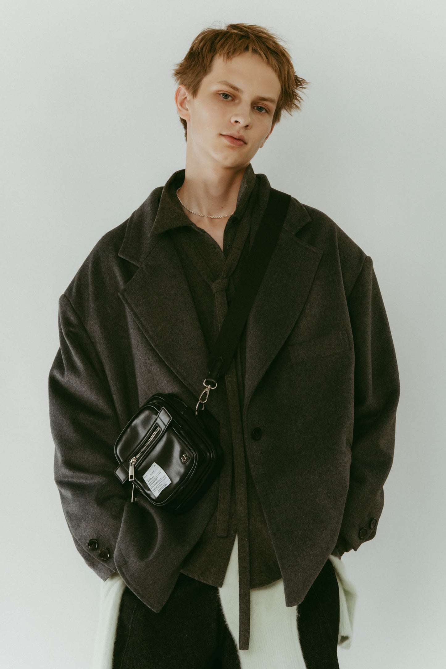 two-pocket mini bag/black