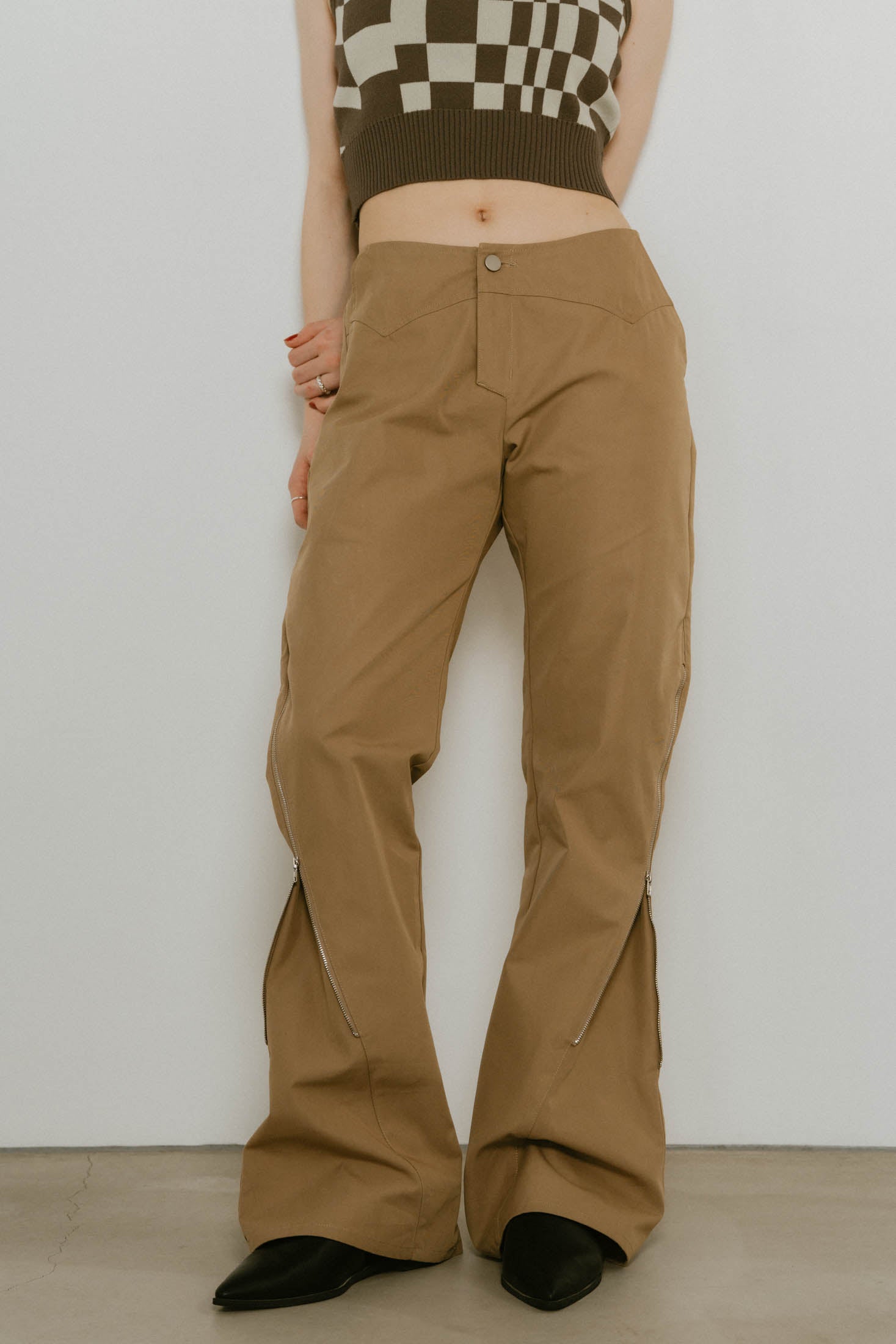 2piece zip flare pants/beige