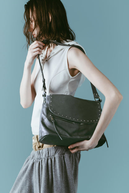 studded shoulder bag/2color