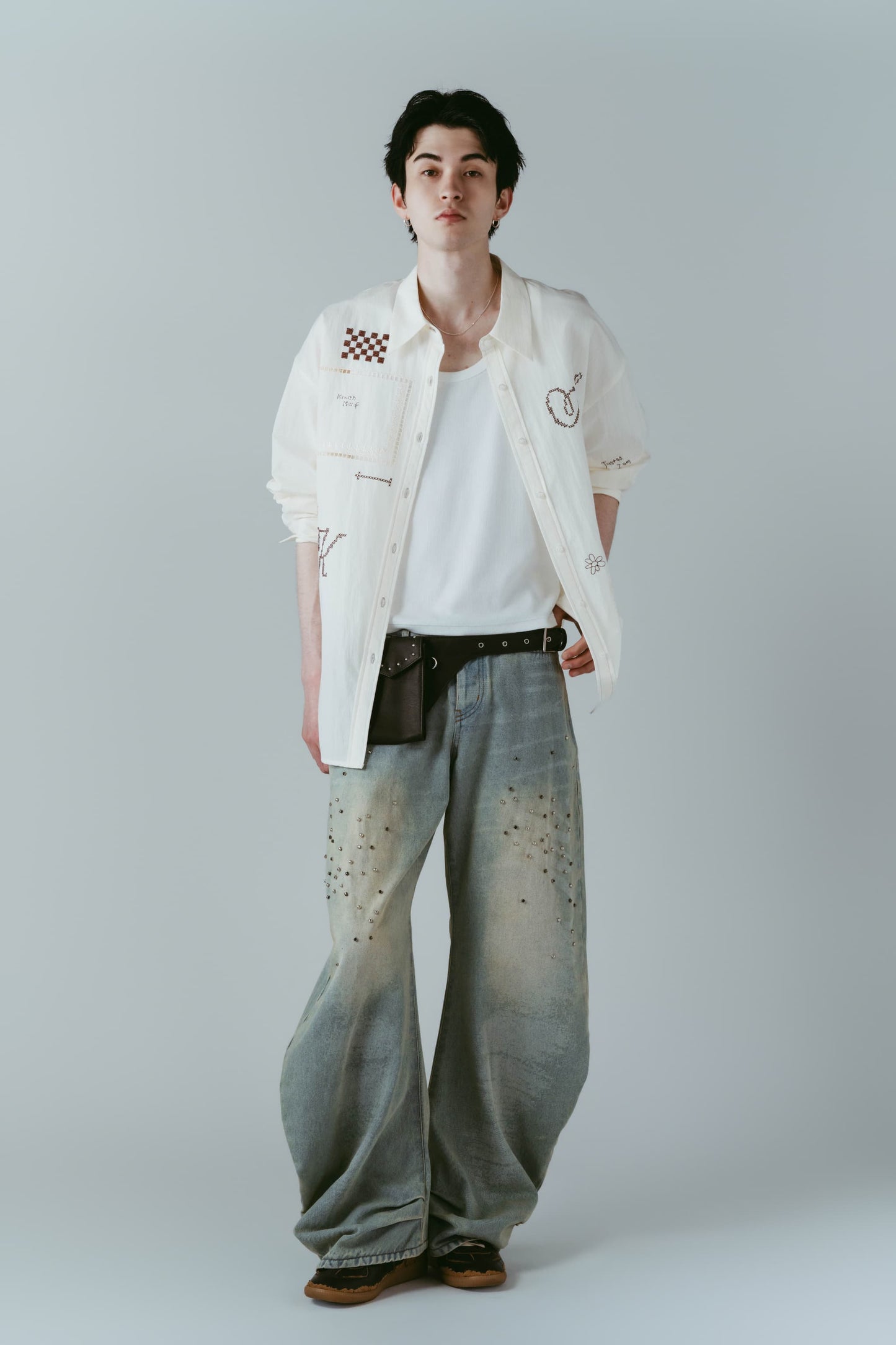 embroidered shirt(unisex)/ivory