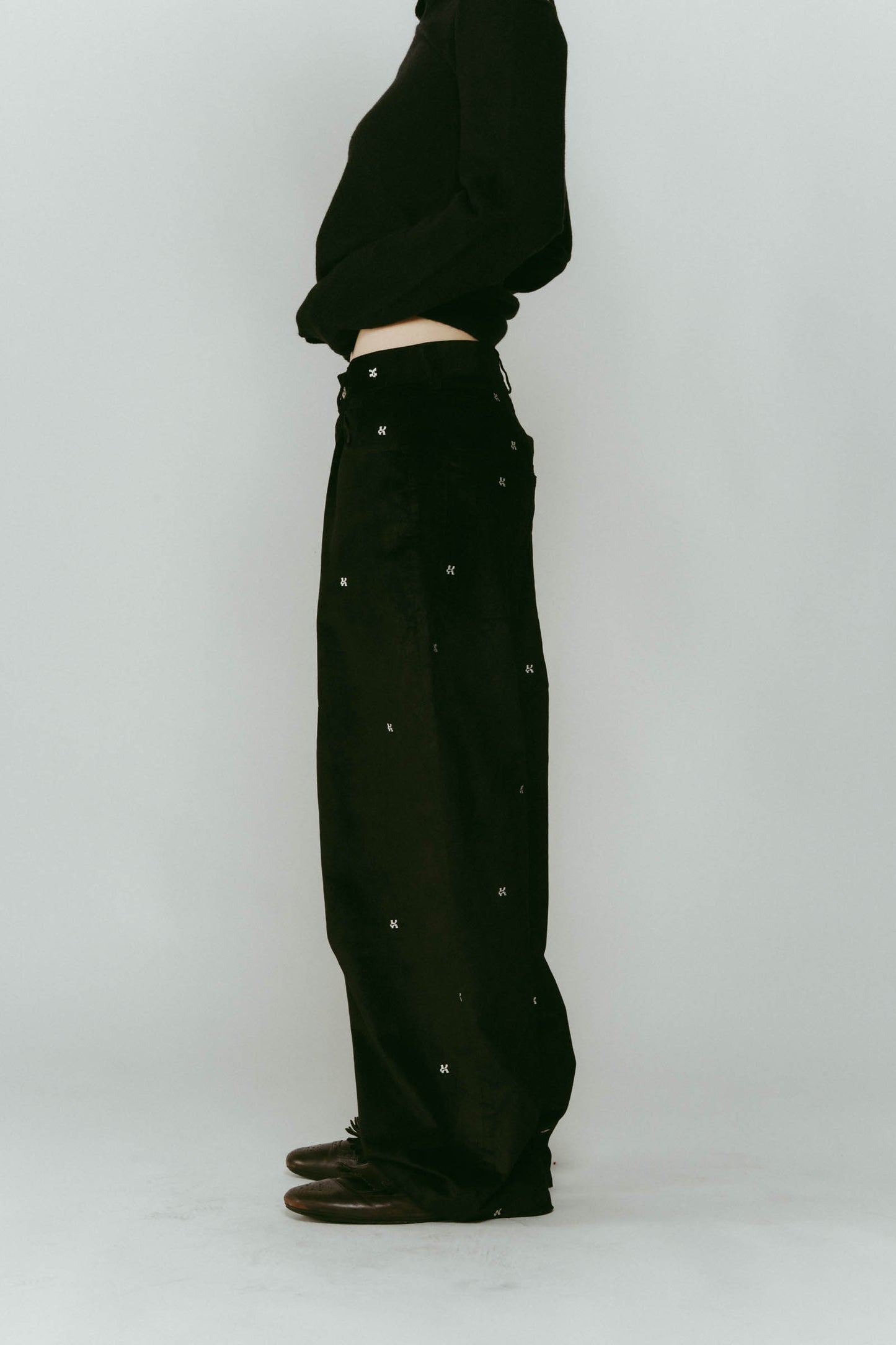 K motif velveteen pants(unisex)/black