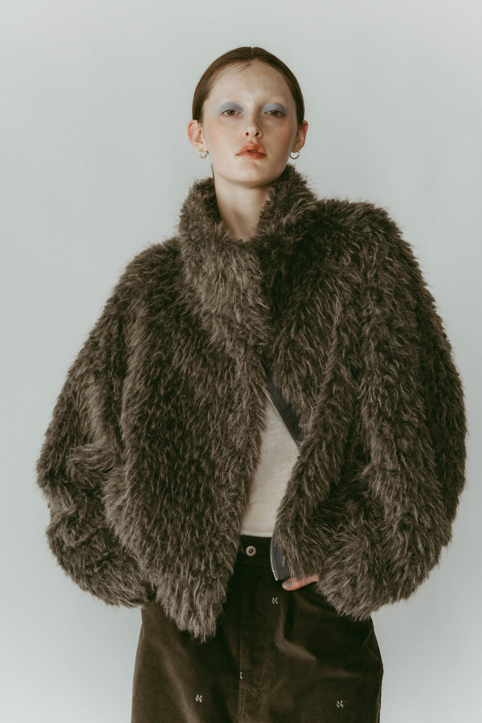 shaggy stand collar coat/gray