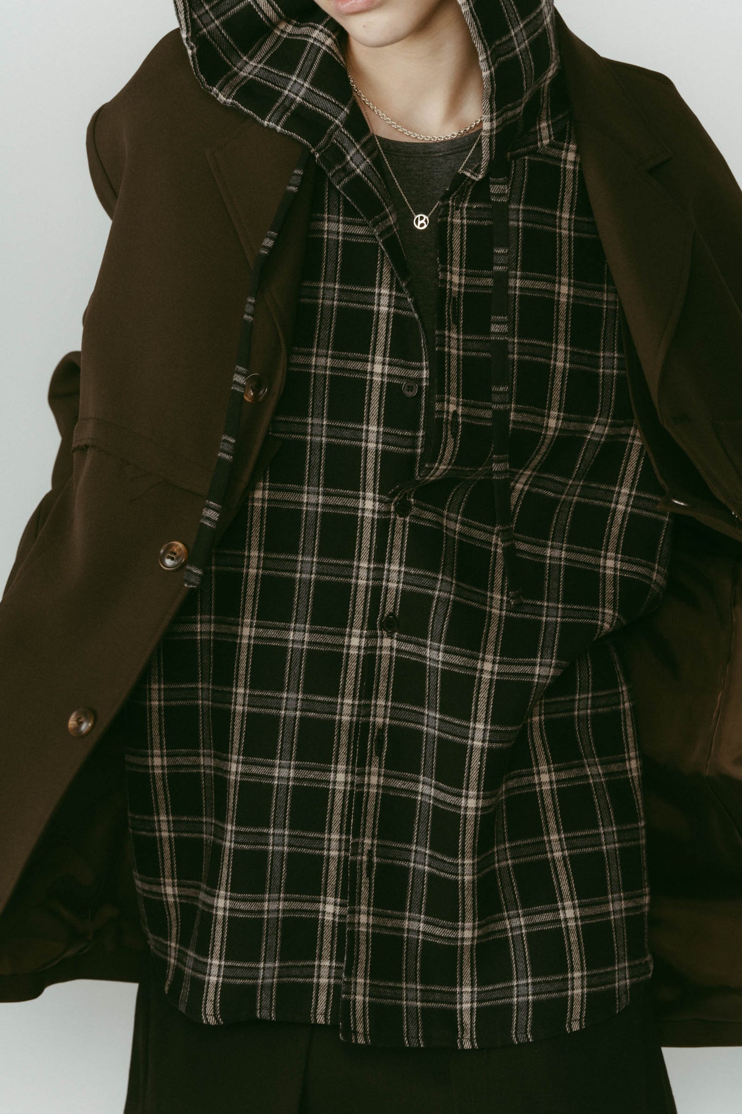 hooded over shirts(unisex)/checkblack
