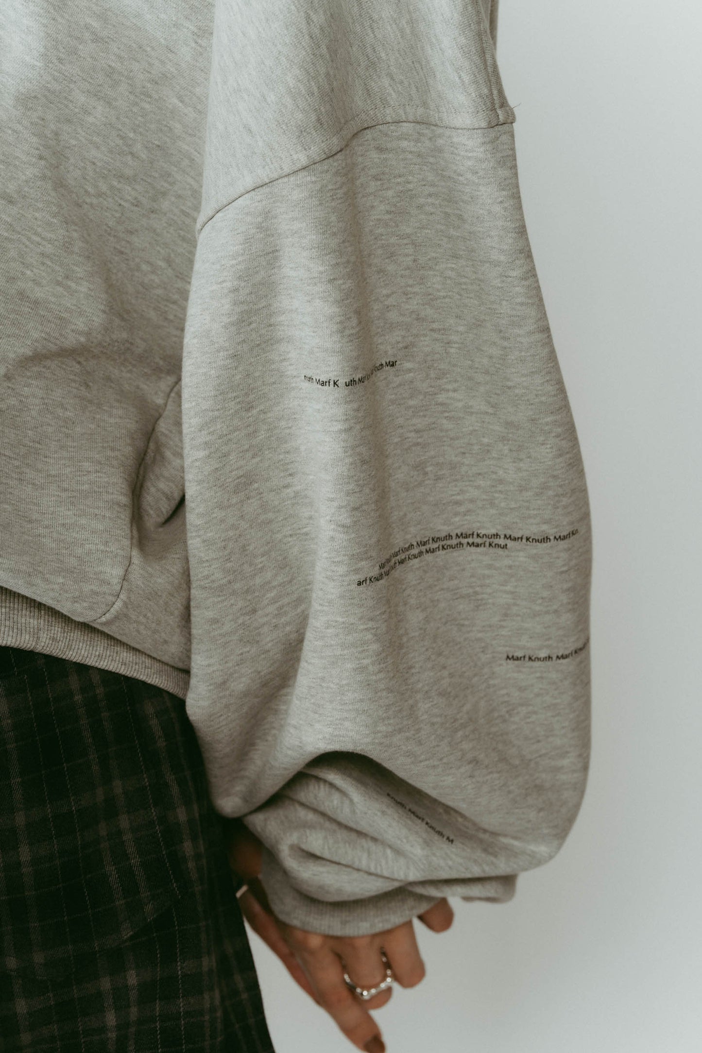 Kerror design sweat(unisex)/2color