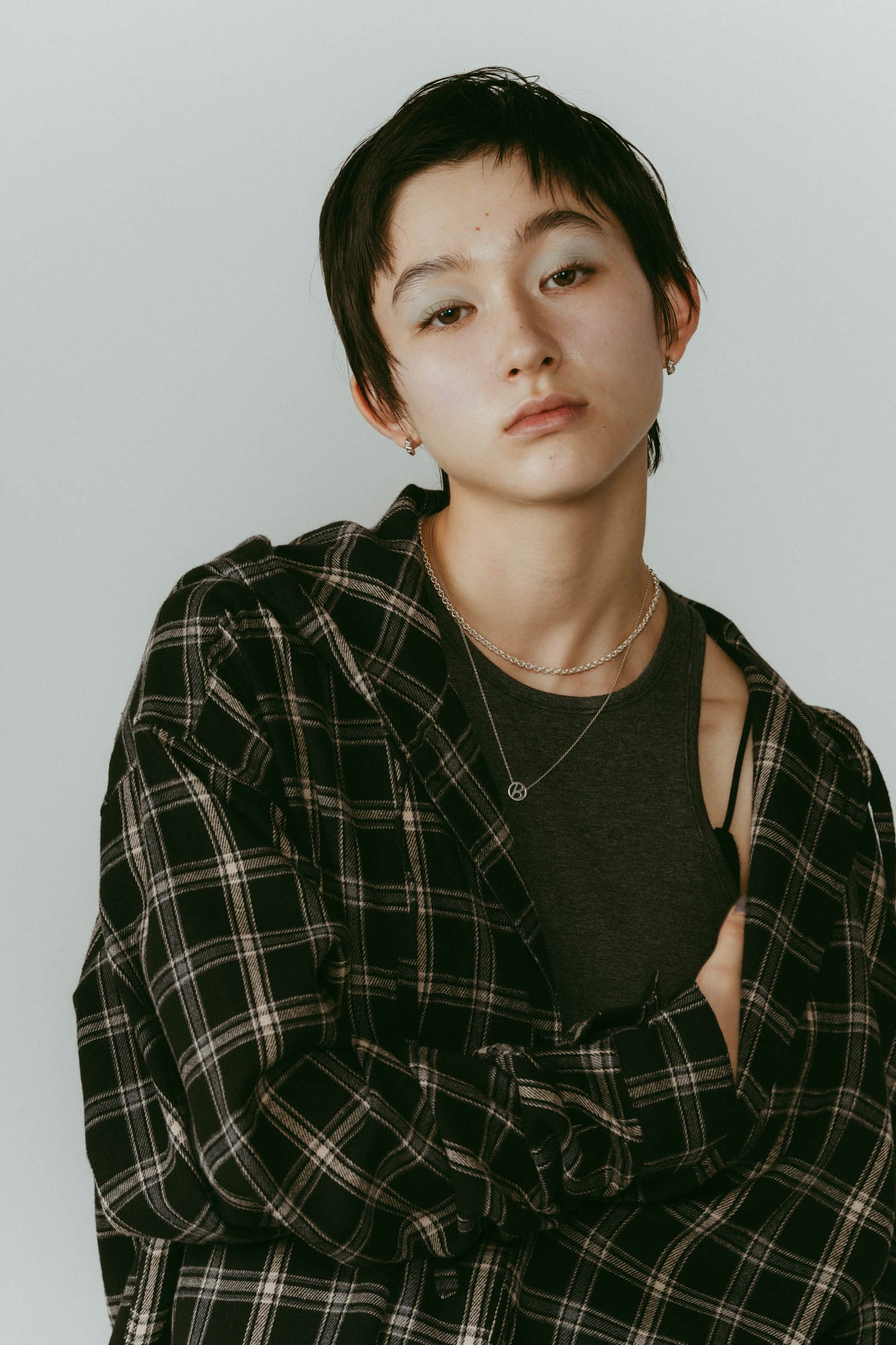 hooded over shirts(unisex)/checkblack
