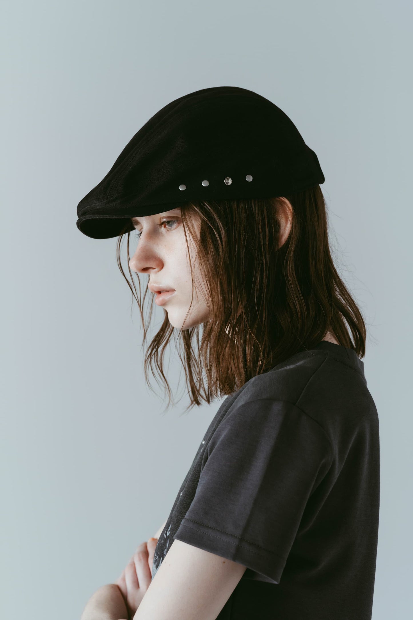 studded hunting cap/black