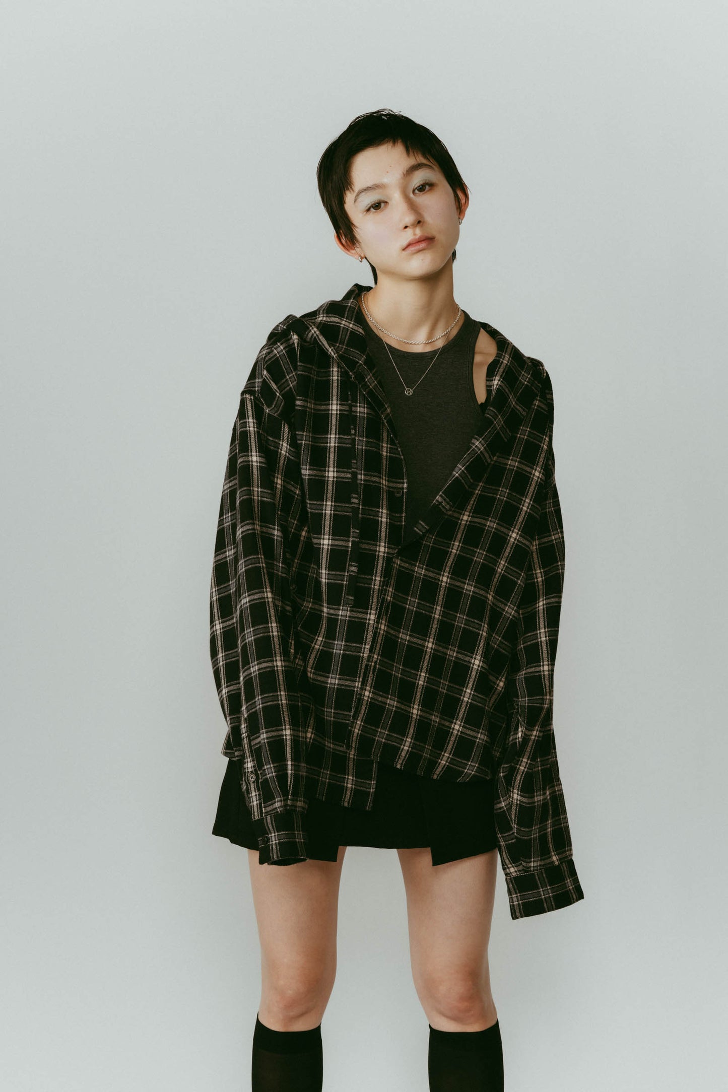 hooded over shirts(unisex)/checkblack