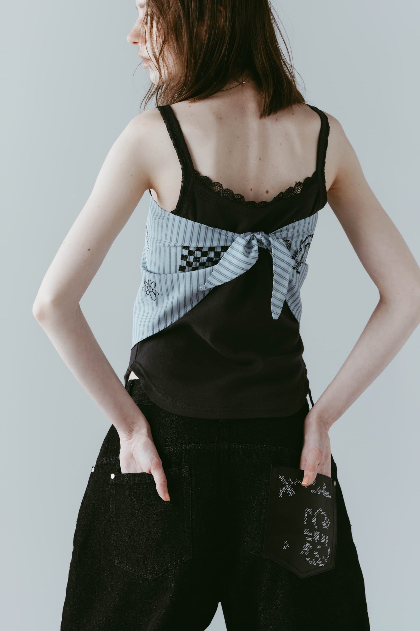embroidered scarf/3color