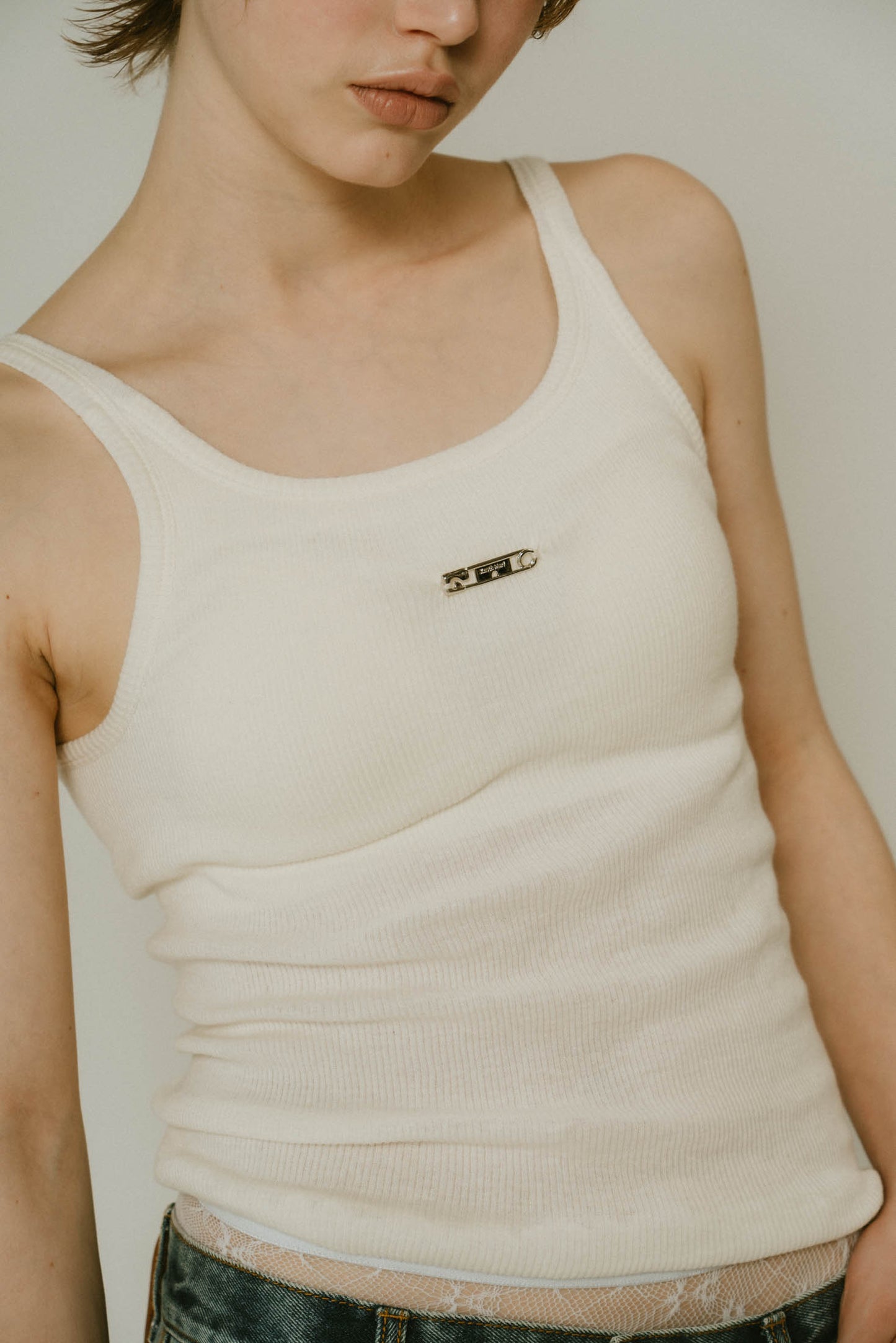 cap in rib tank top/brown,ivory