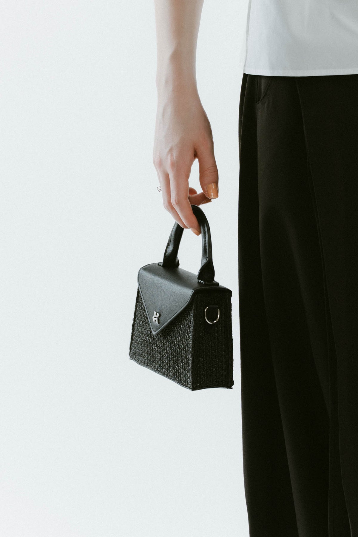 K motif mini basket /2color