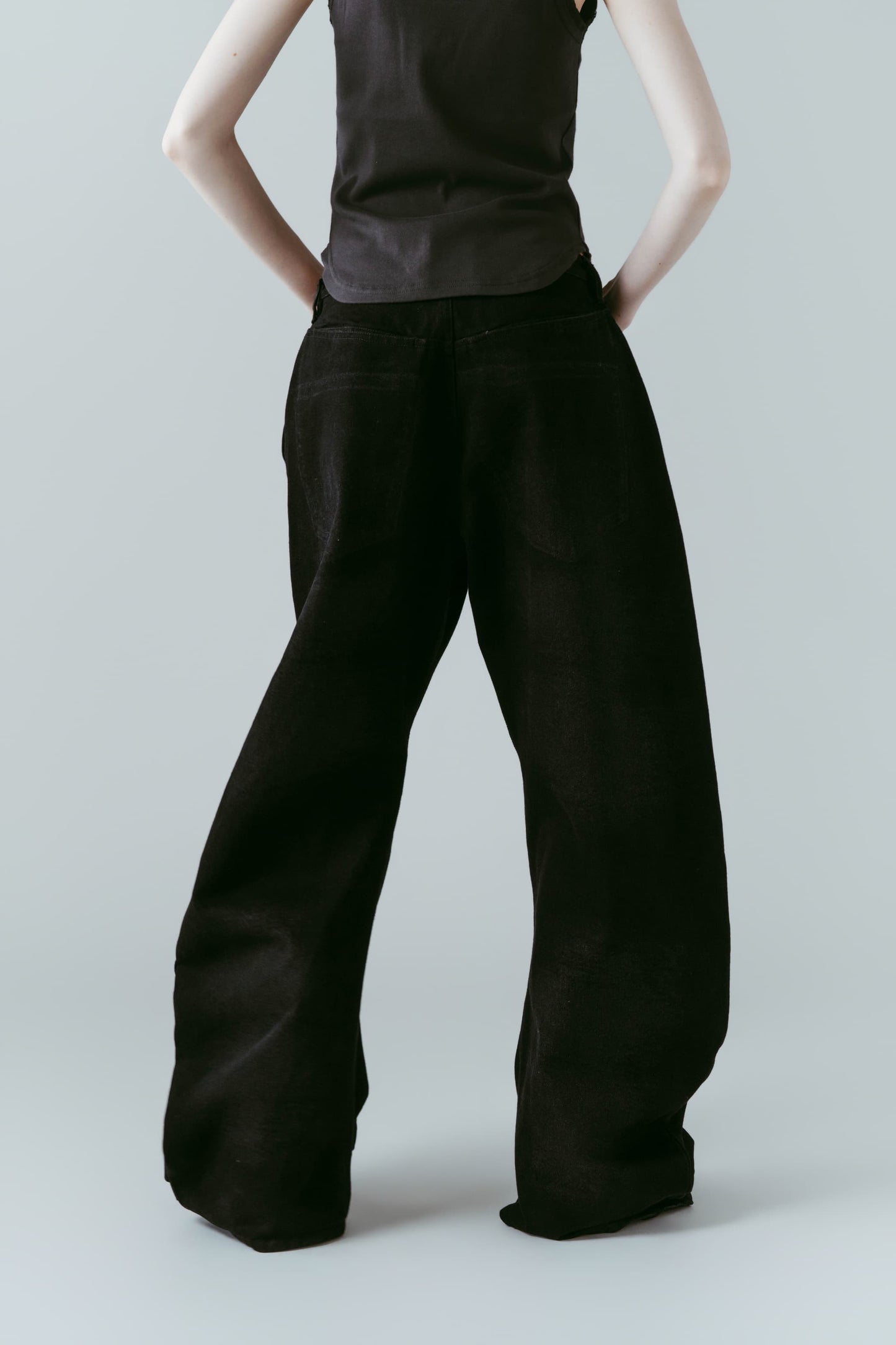 studded draped denim pants(unisex)/black(studded)