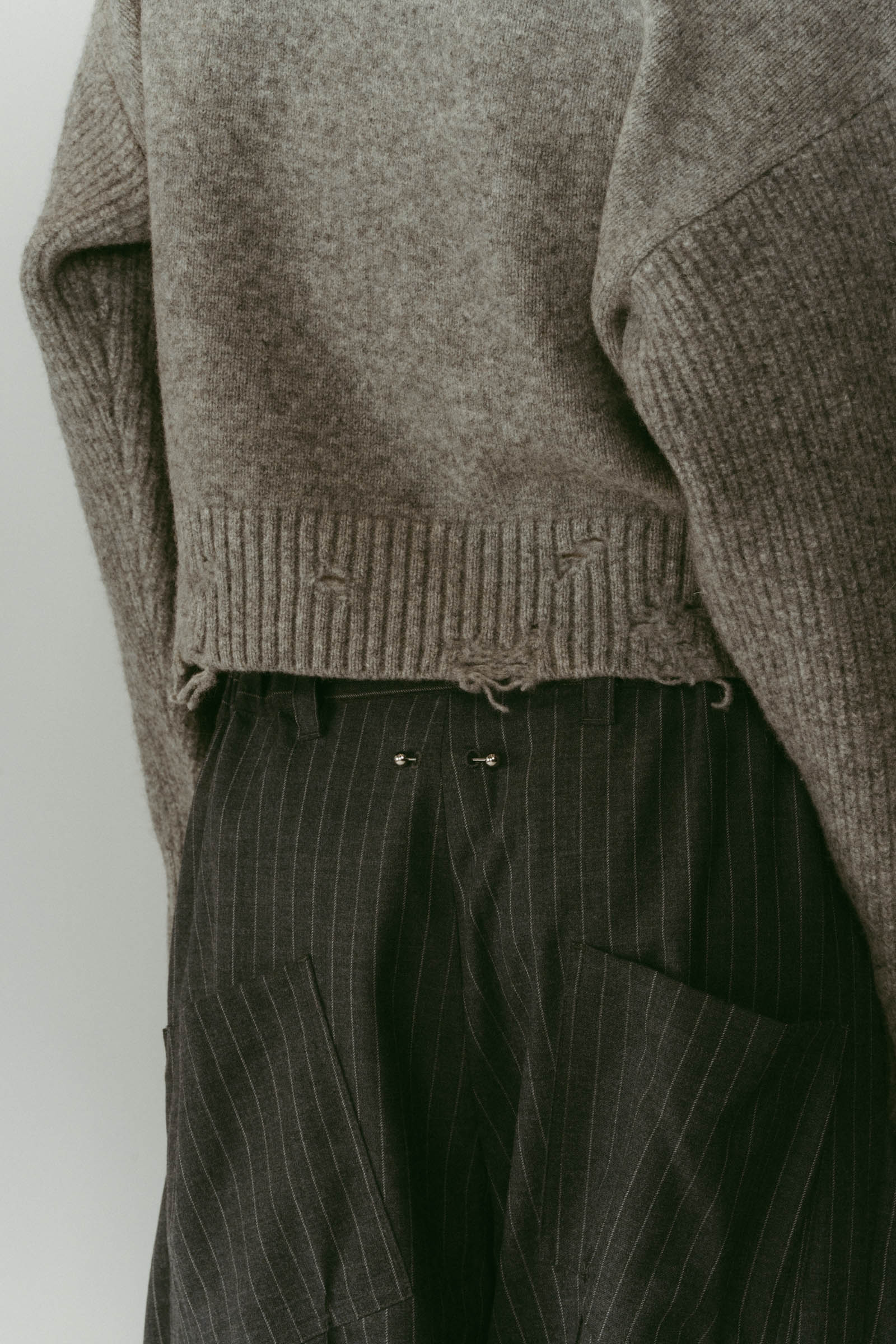 buttoned high-neck knit/gray | KNUTH MARF
