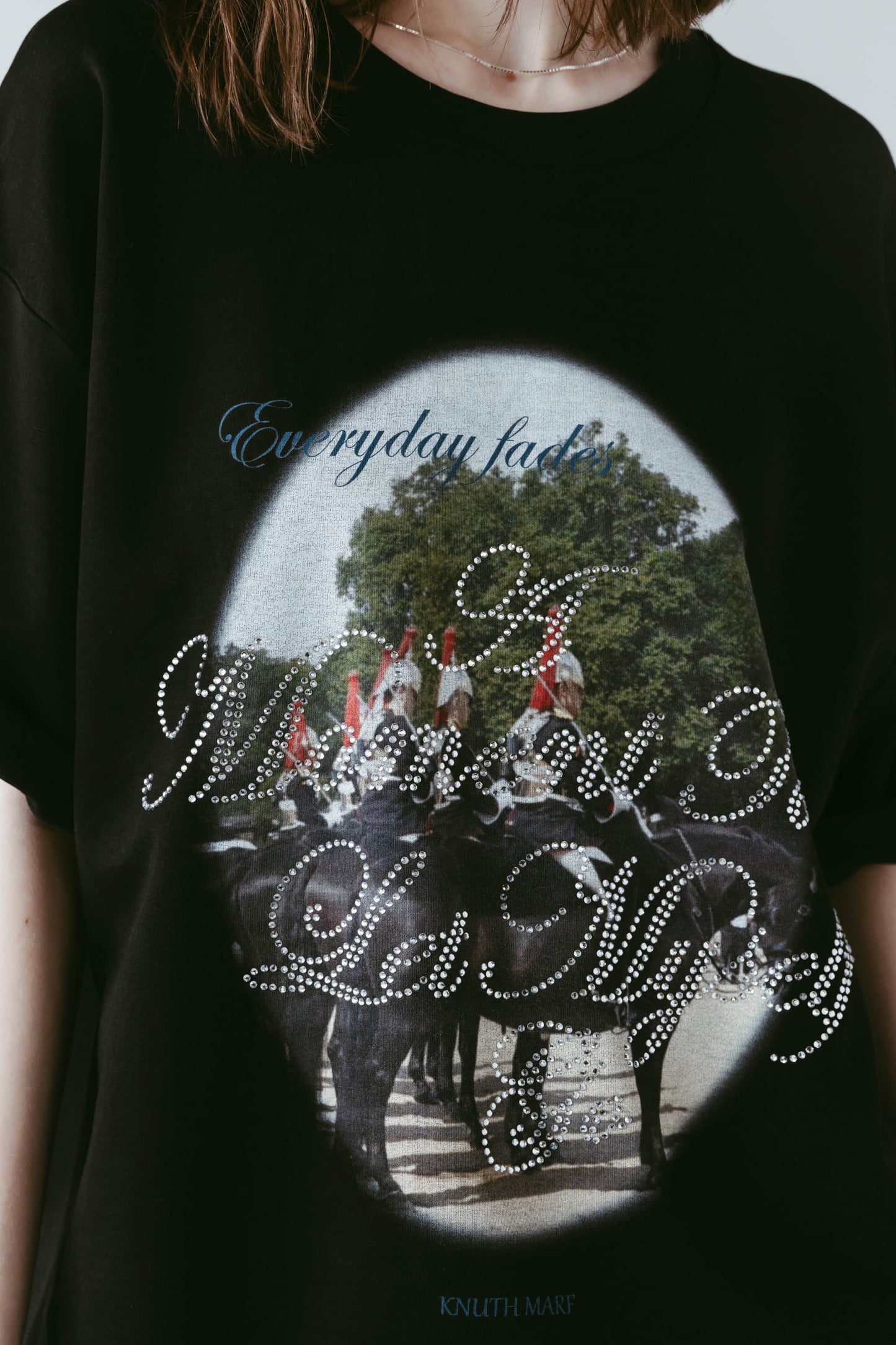 rhinestone graphic tee(unisex)/black