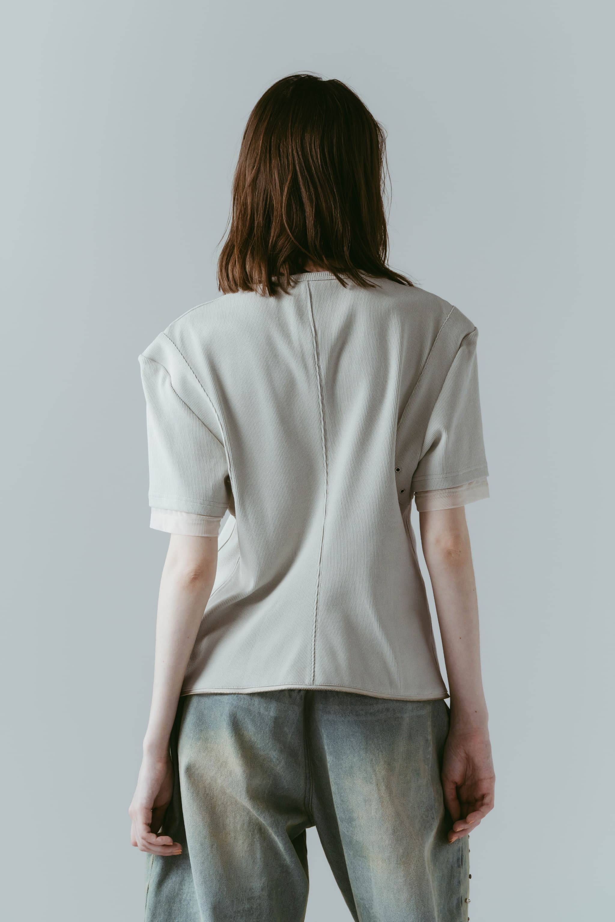 structured shoulder top/lightbeige | KNUTH MARF