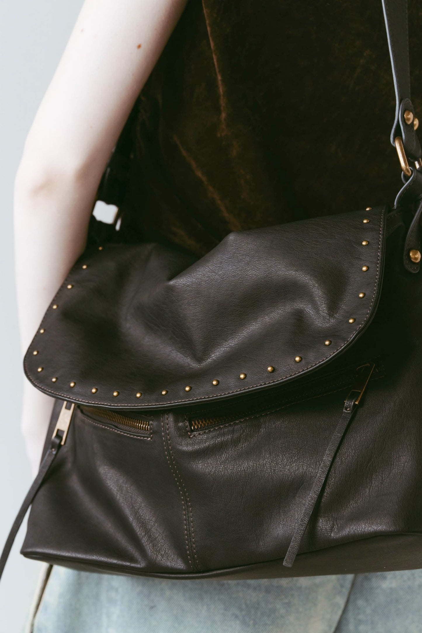 studded shoulder bag/2color