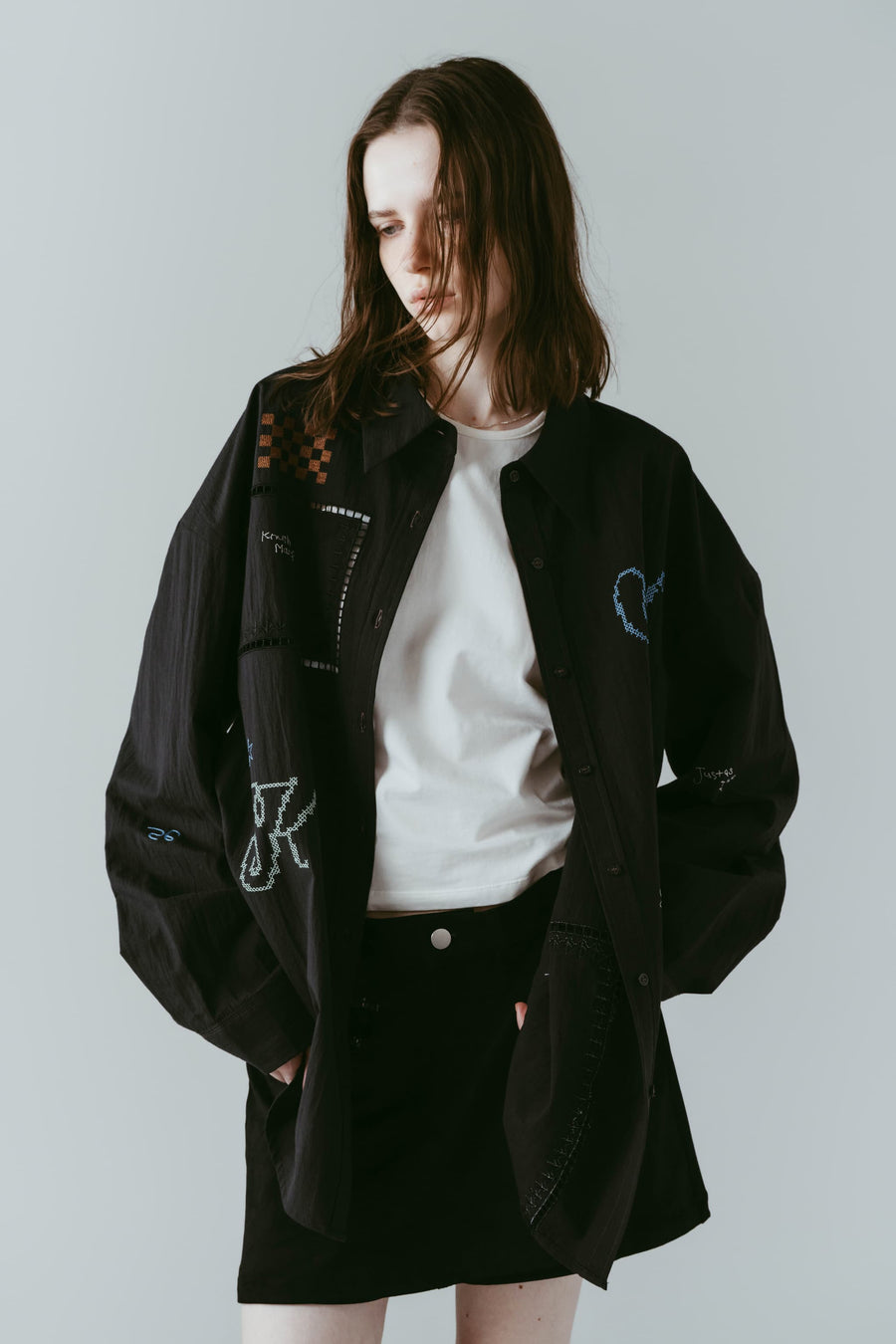 embroidered shirt(unisex)/black
