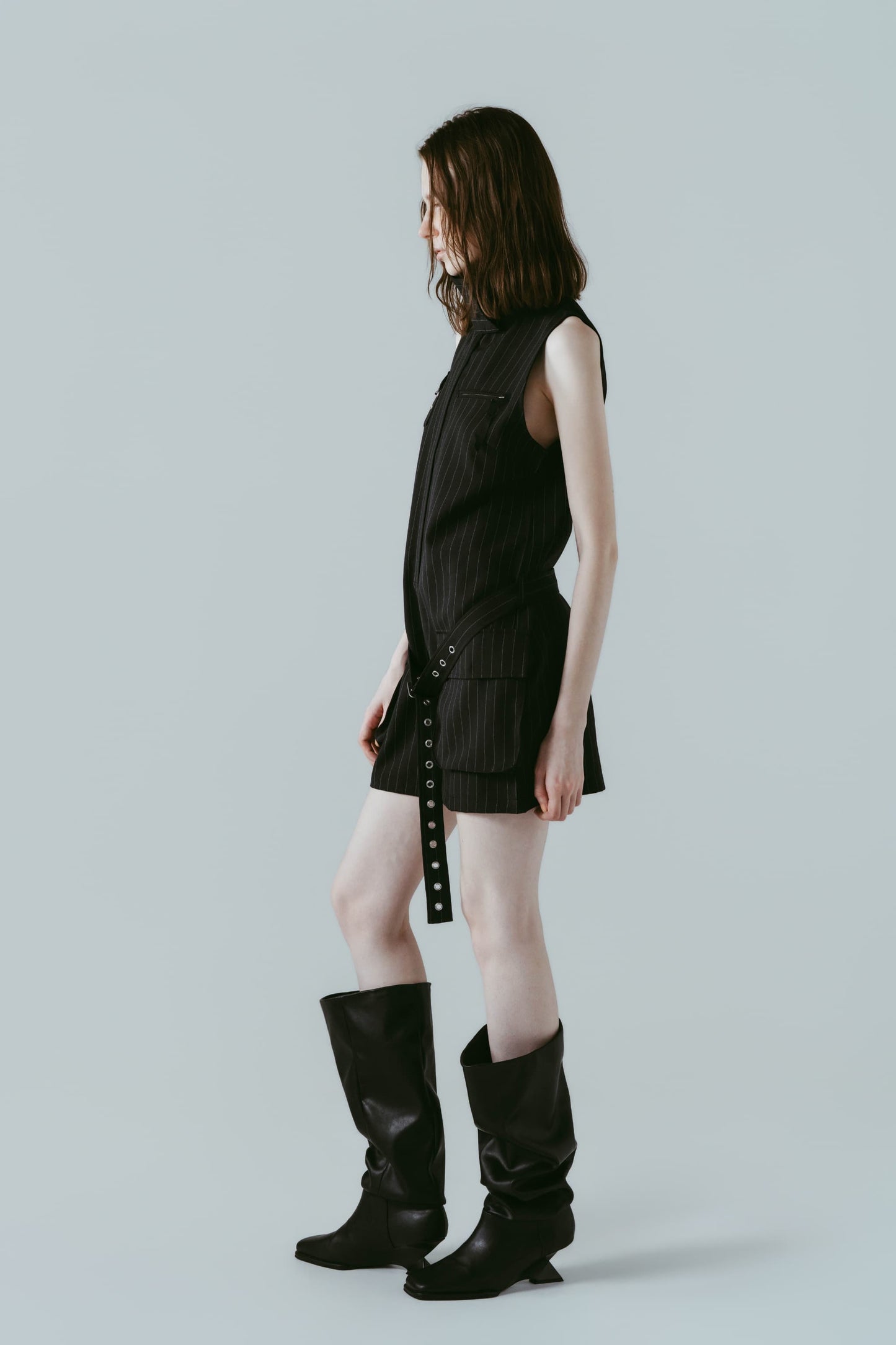 stand neck mini dress/stripeblack