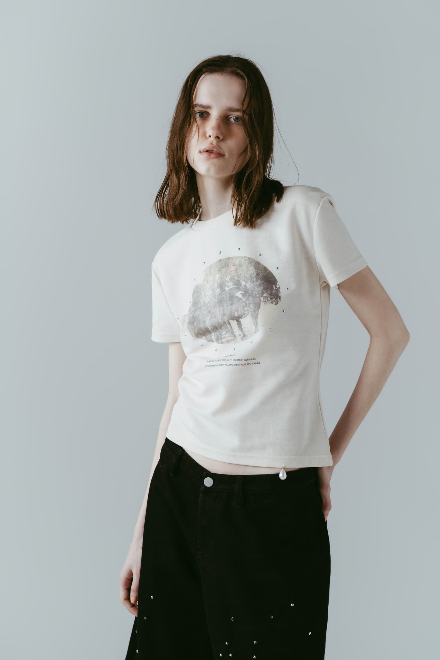 studded compact tee/ivory