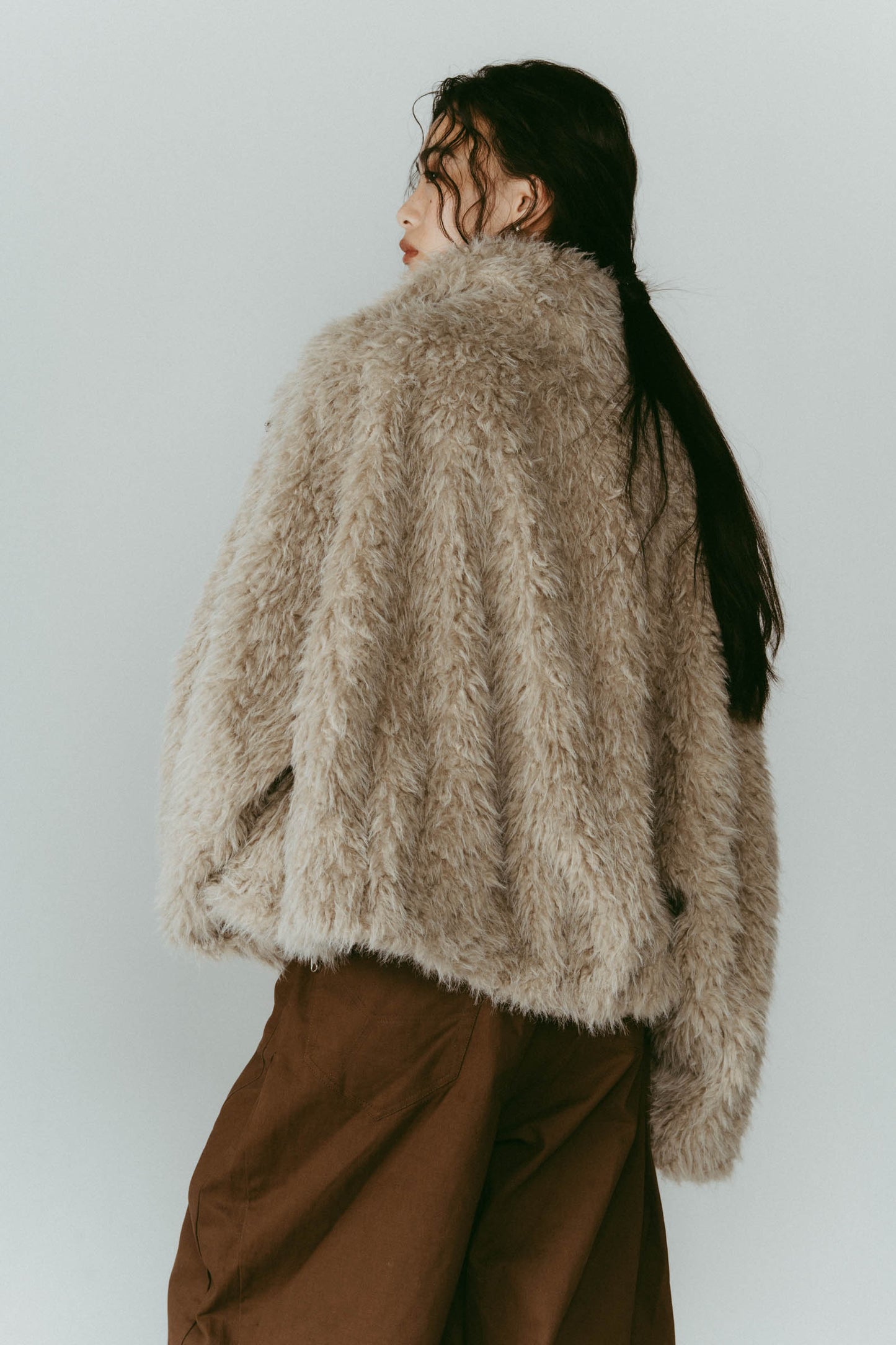 shaggy stand collar coat/ivory