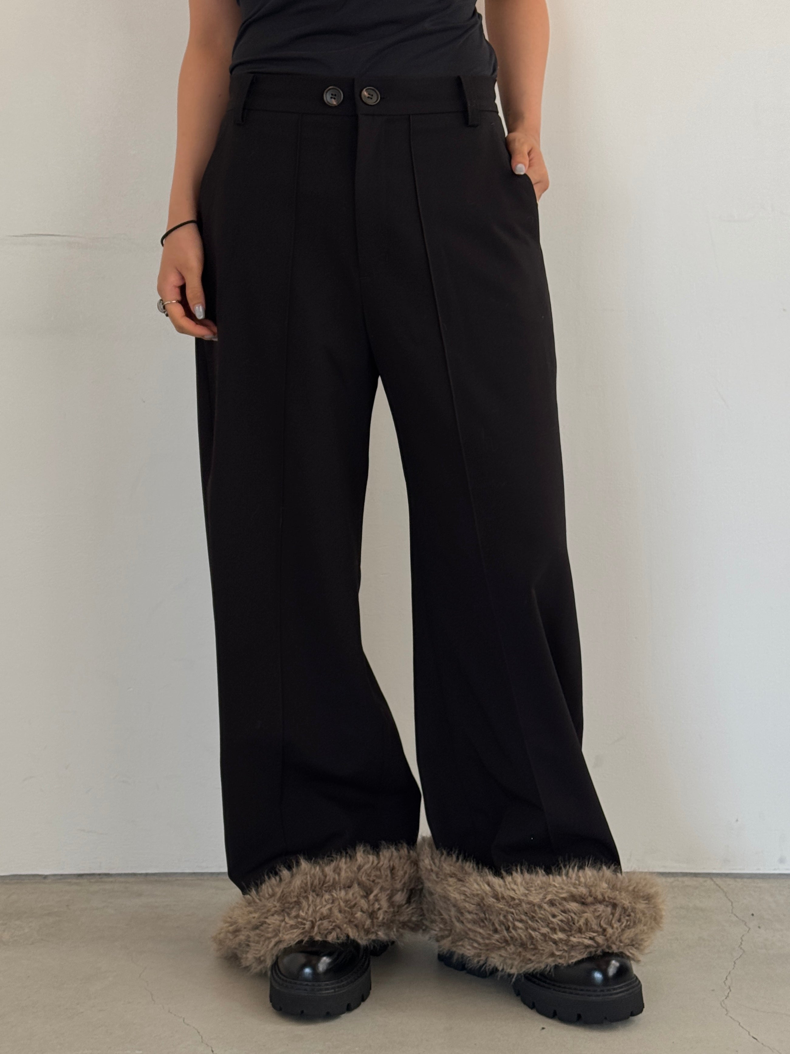 (仮商品名)スラックスファーパンツ(unisex)/blackfur