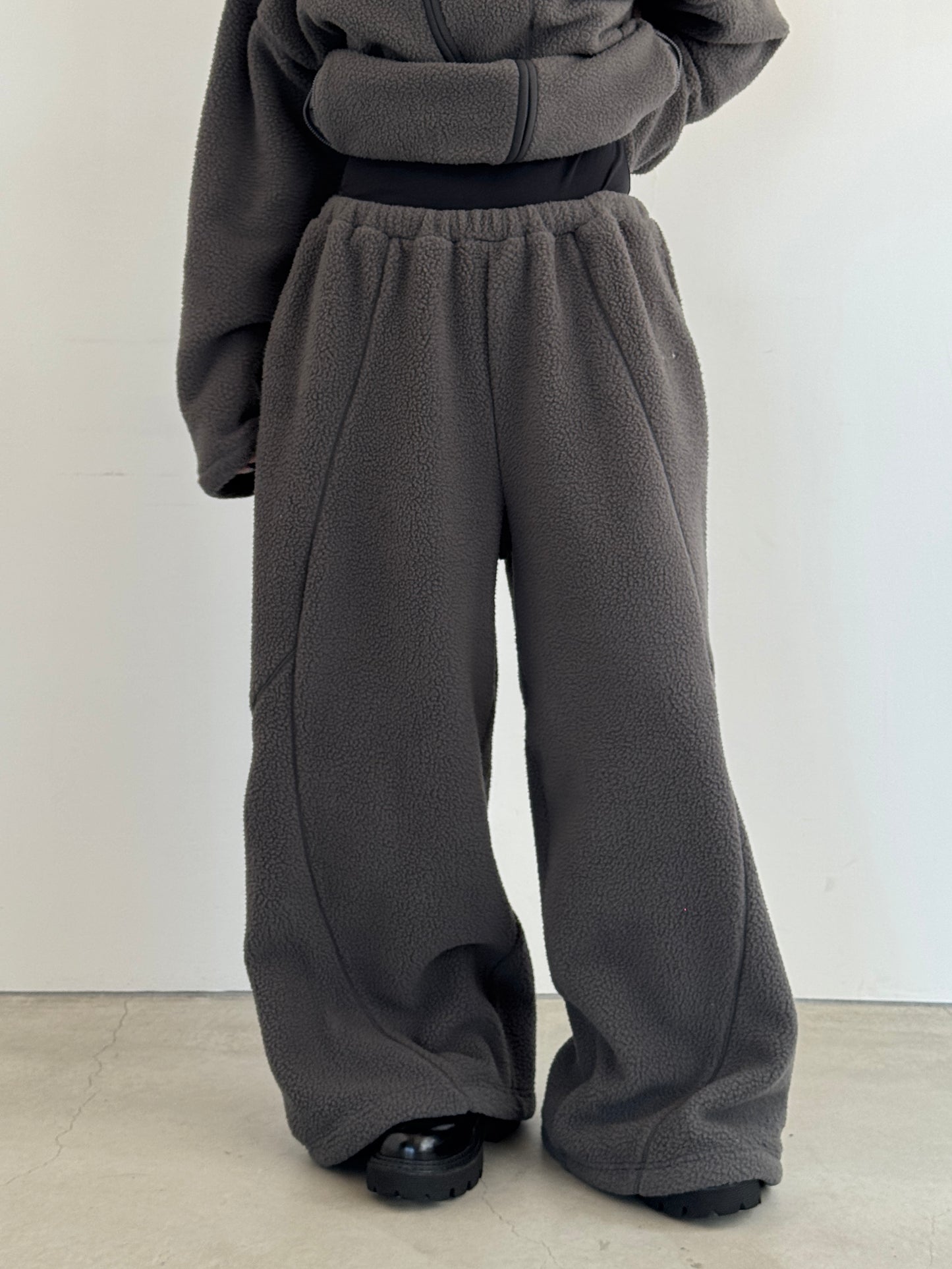 (仮商品名)ボアパンツ(unisex)/gray