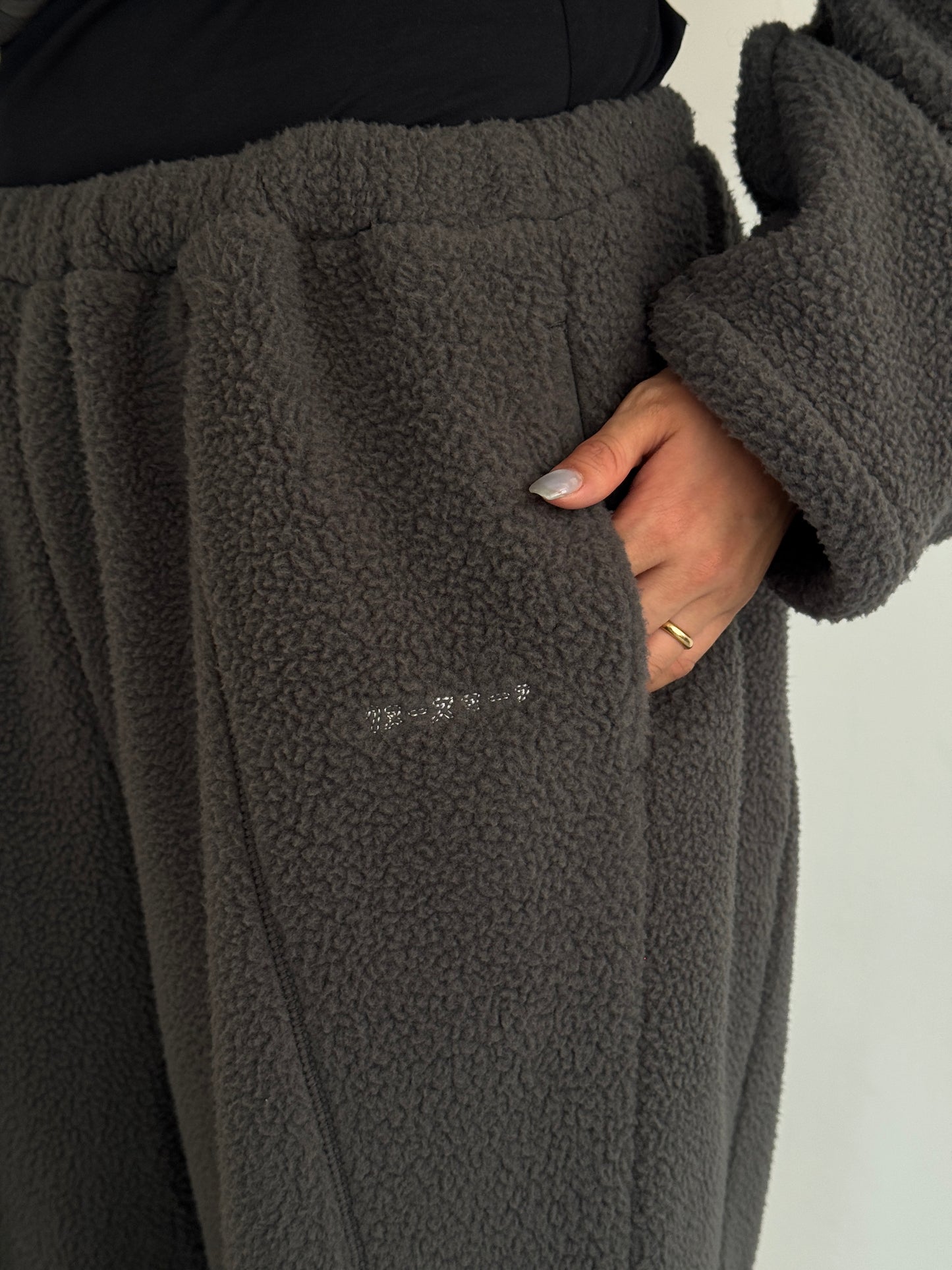 (仮商品名)ボアパンツ(unisex)/gray