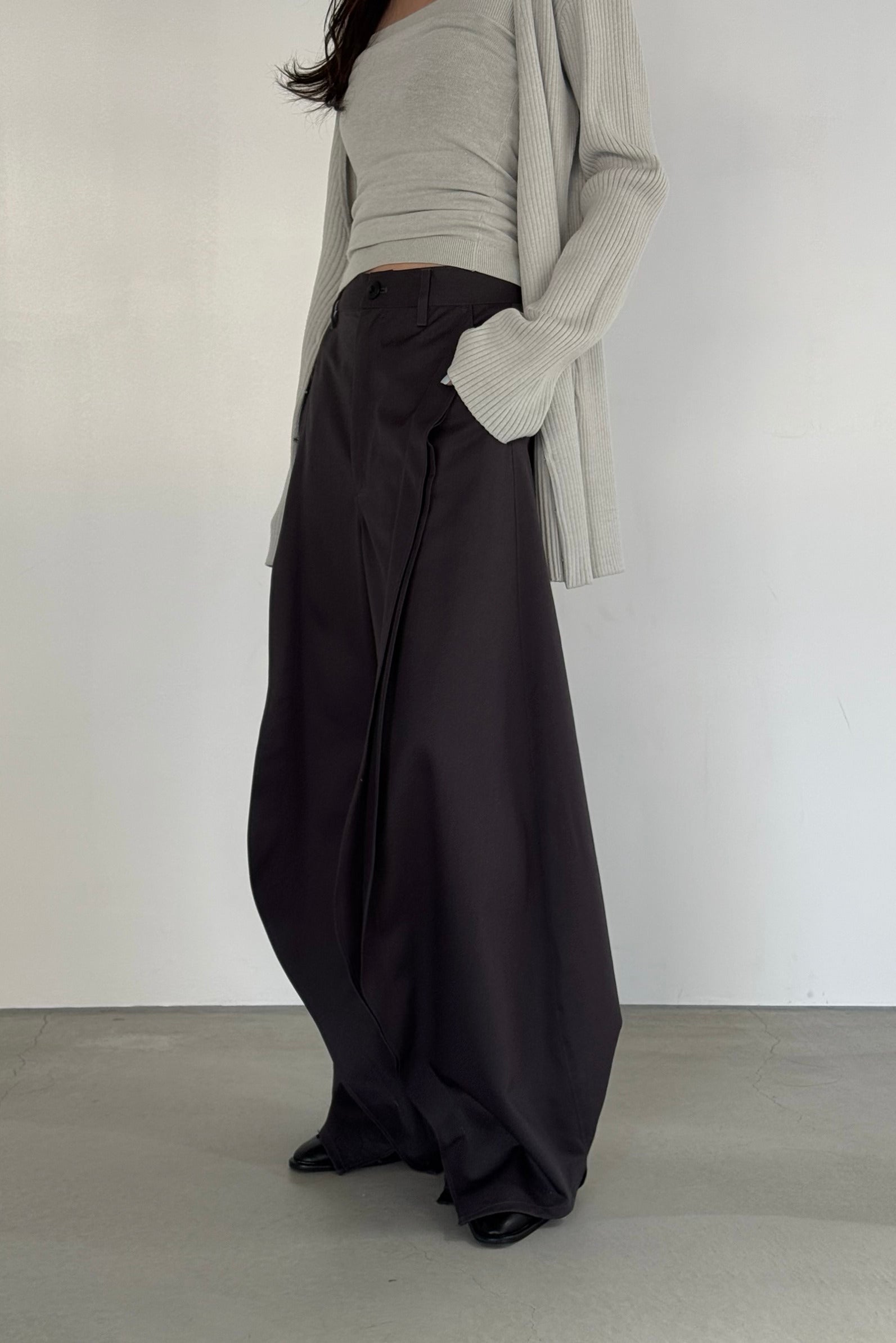 slit deformed pants(unisex) | KNUTH MARF