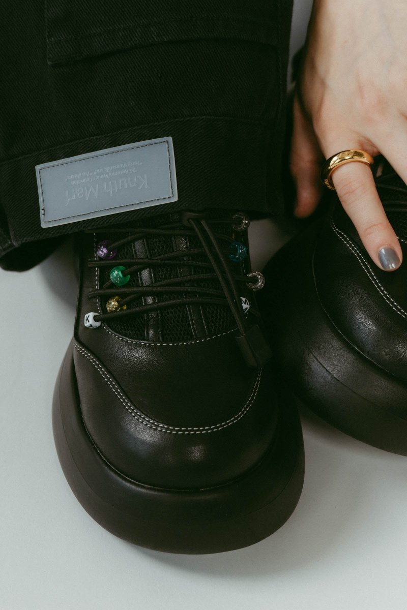 beaded sneakers/black - KNUTH MARF