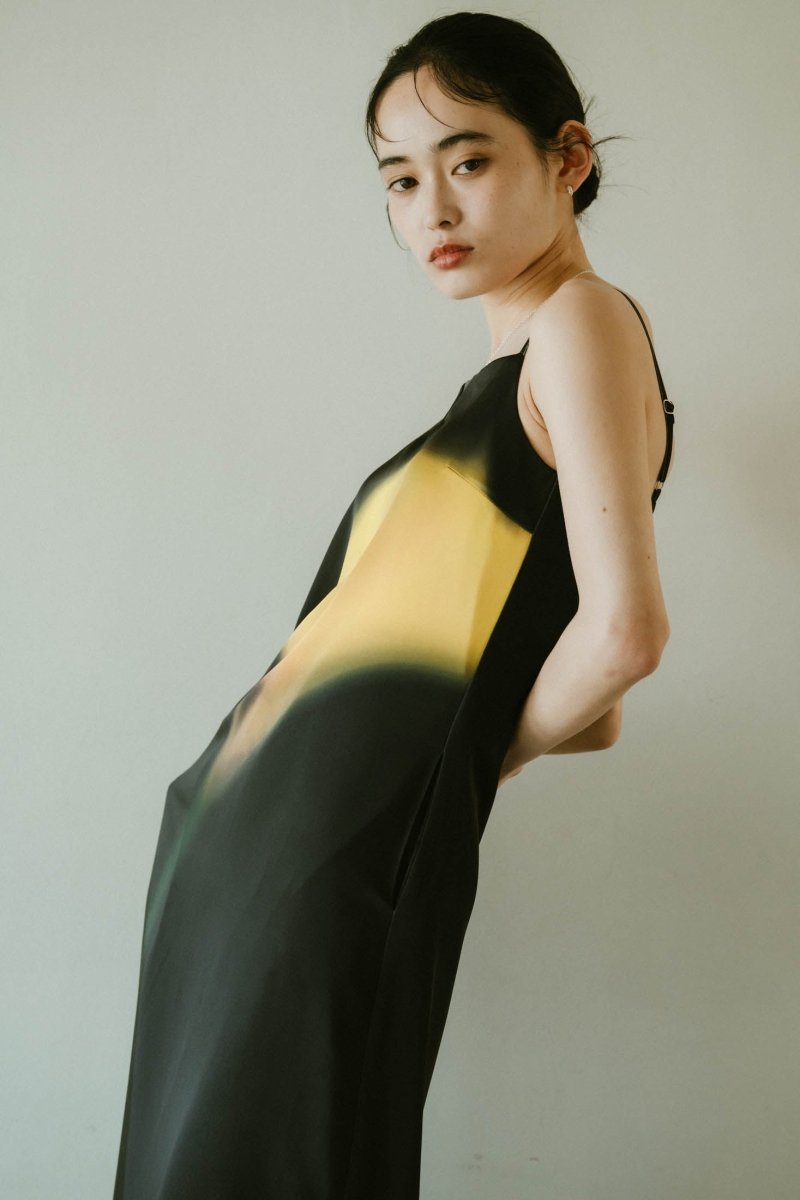 flower print satin dress/black - KNUTH MARF