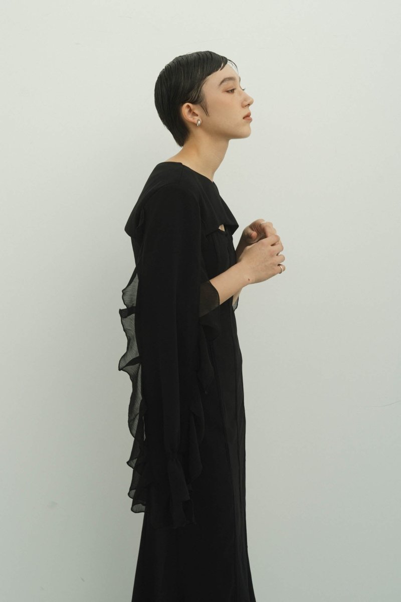 frill sleeves one piece/black | KNUTH MARF