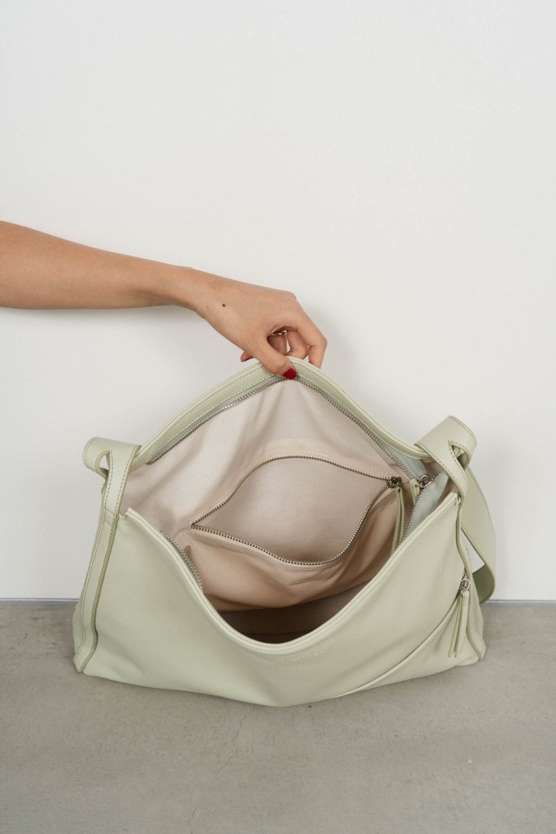 front zip pocket shoulder bag/2color - KNUTH MARF