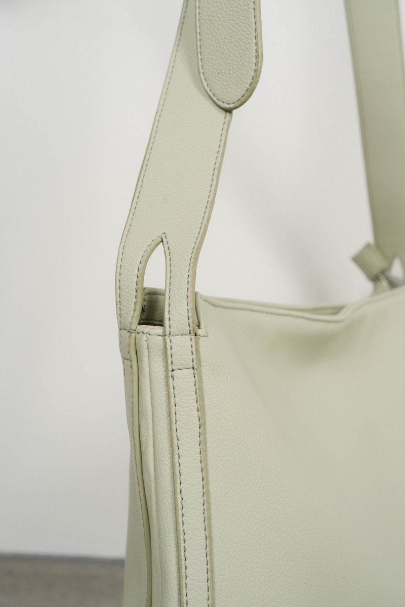 front zip pocket shoulder bag/2color - KNUTH MARF