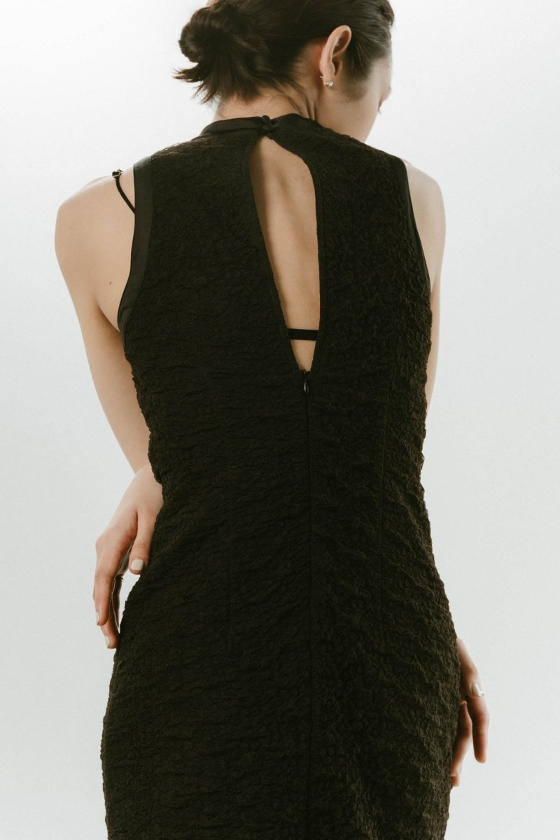 halter neck one piece/black