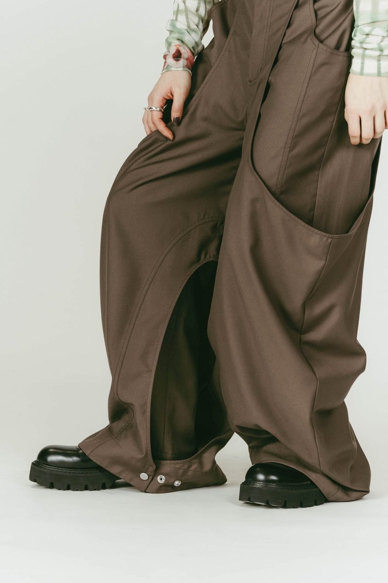 high-boot detail pants(unisex)/brown | KNUTH MARF