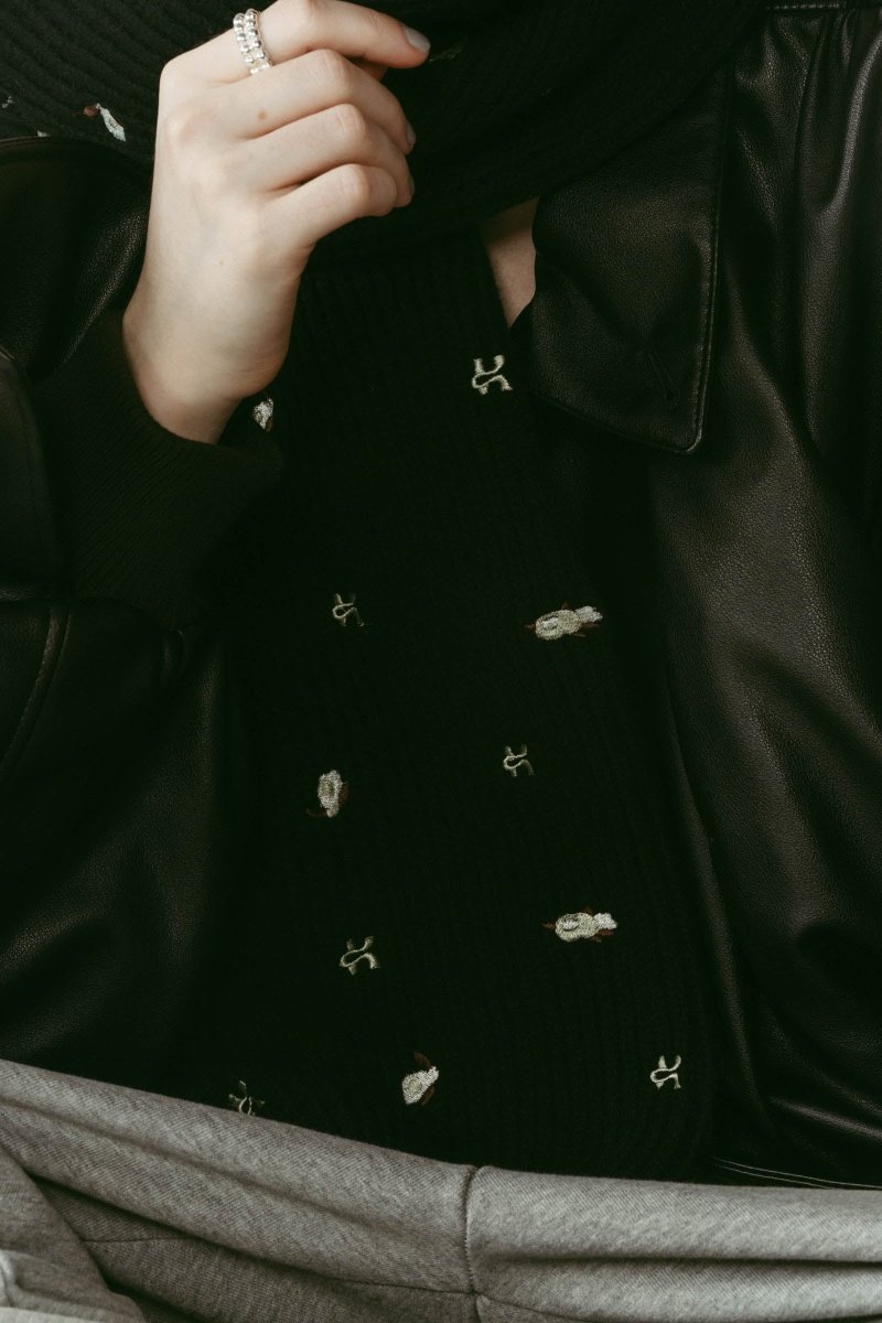 K motif muffler/2color - KNUTH MARF