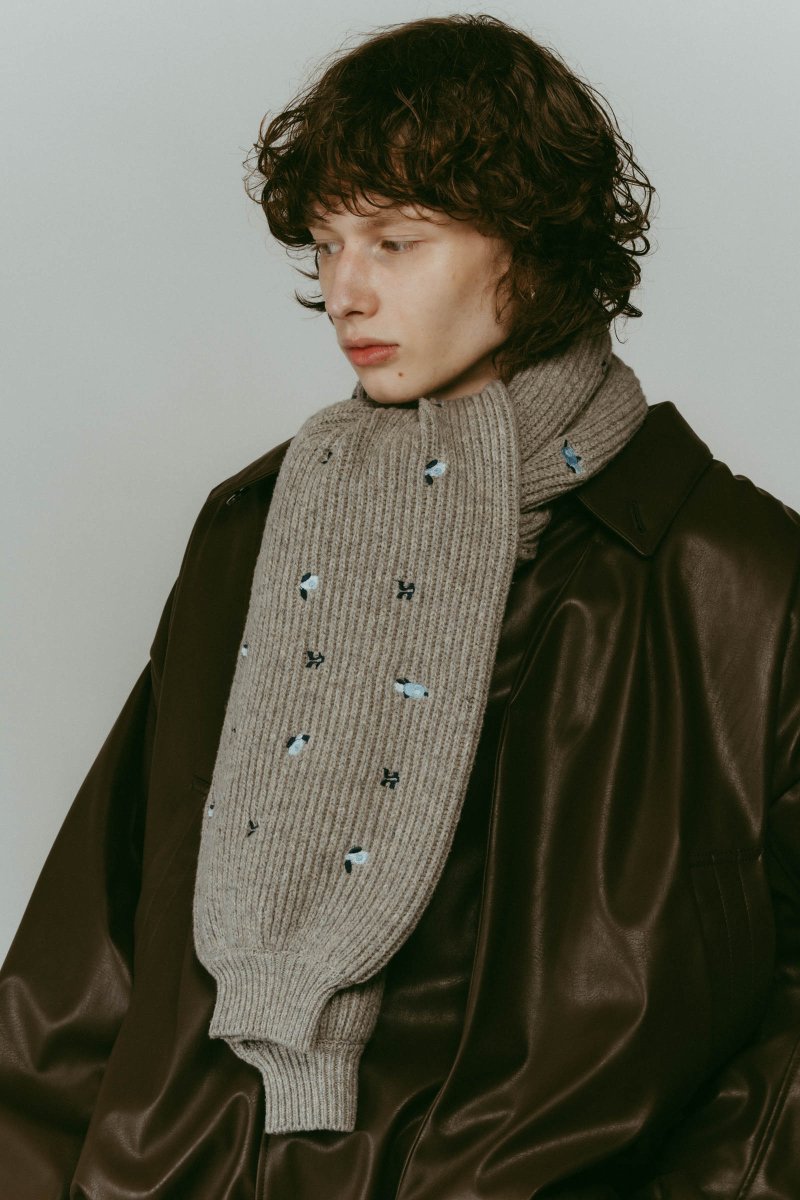 K motif muffler/2color | KNUTH MARF