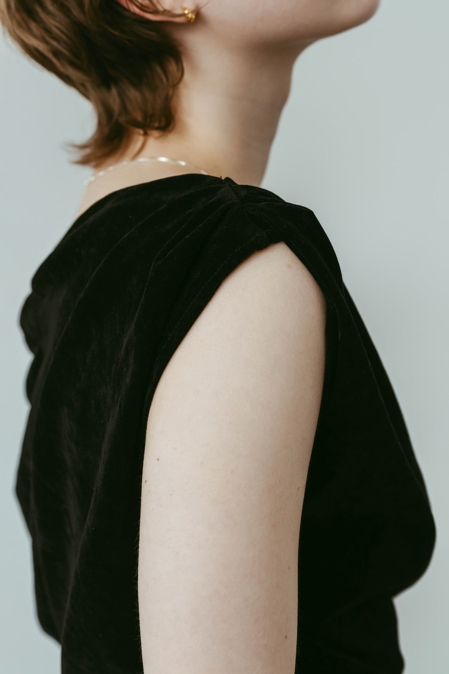 sheer velour top/black