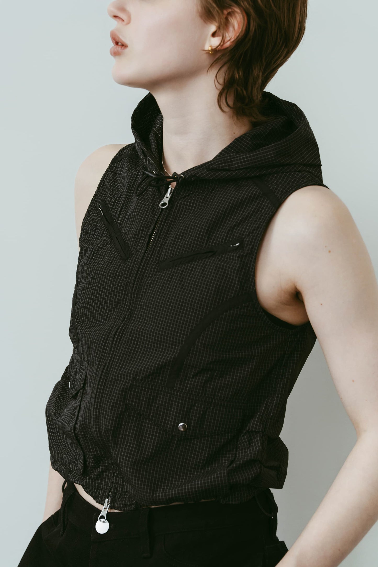 nylon hoodie/black