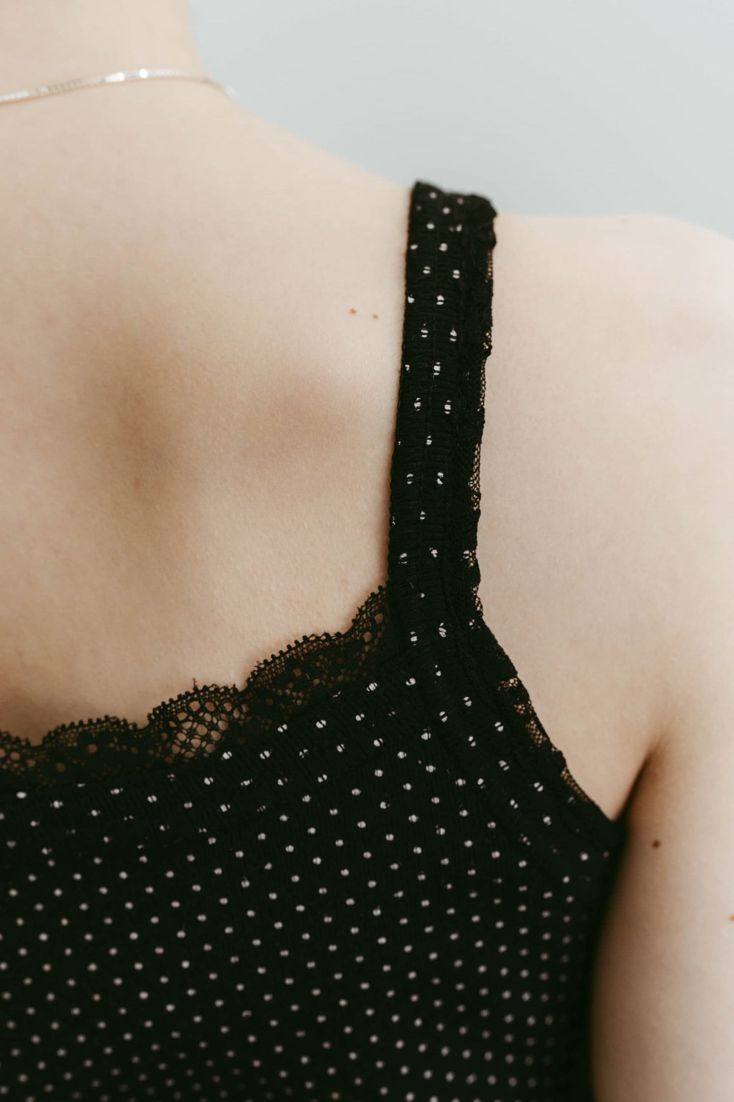 lace detail camisole/3color