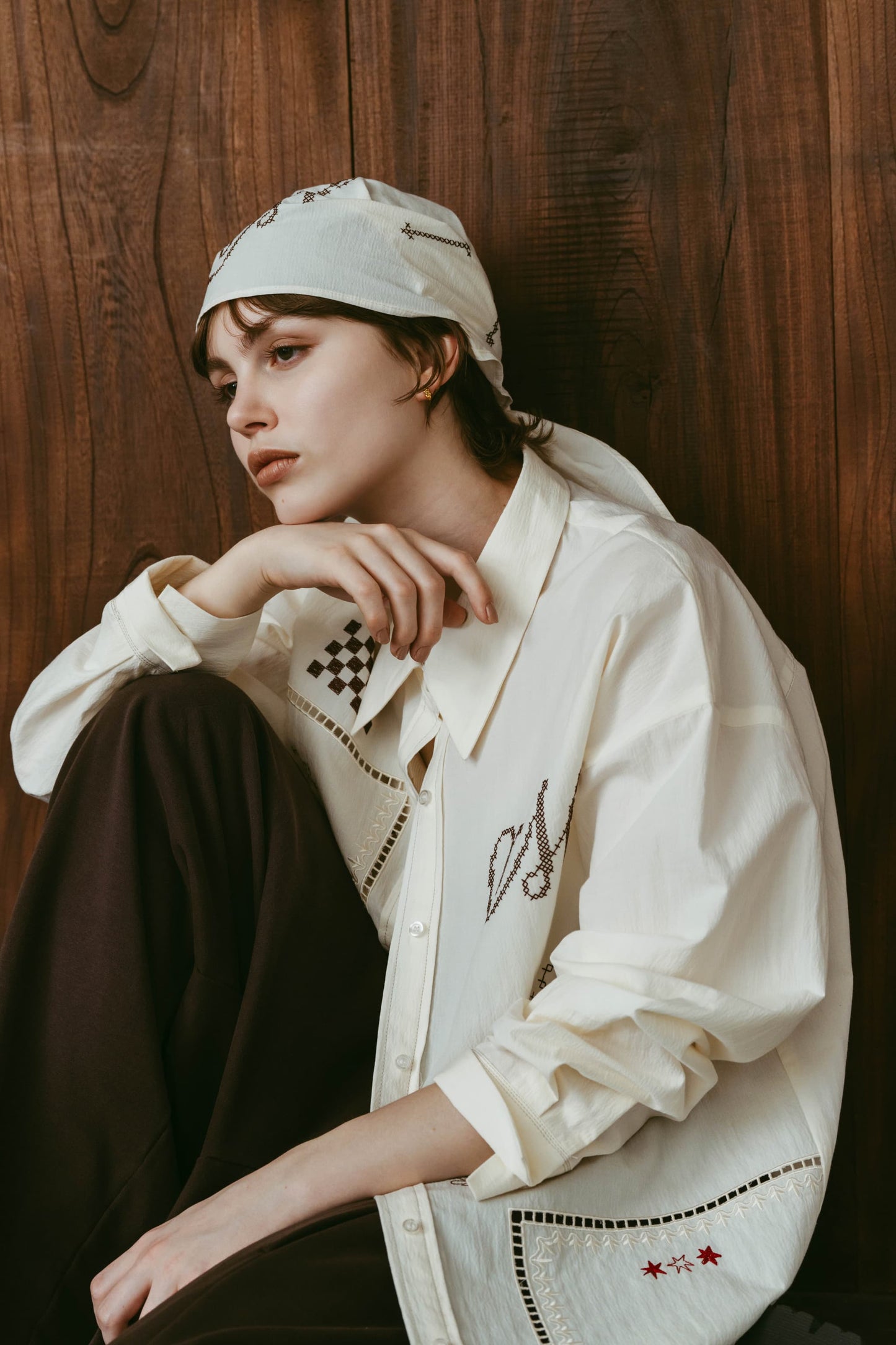embroidered shirt(unisex)/ivory