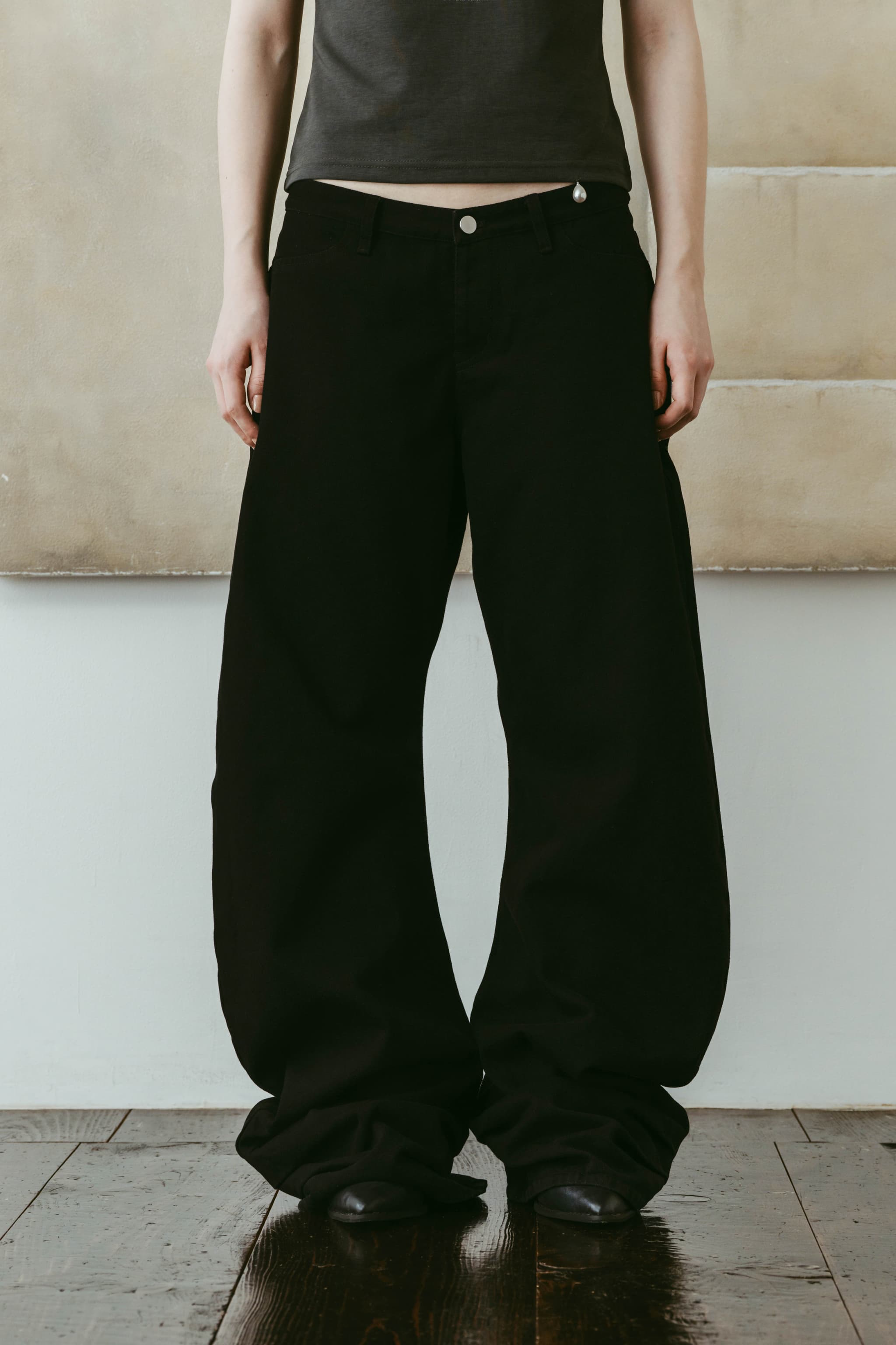 draped denim pants(unisex)/black | KNUTH MARF