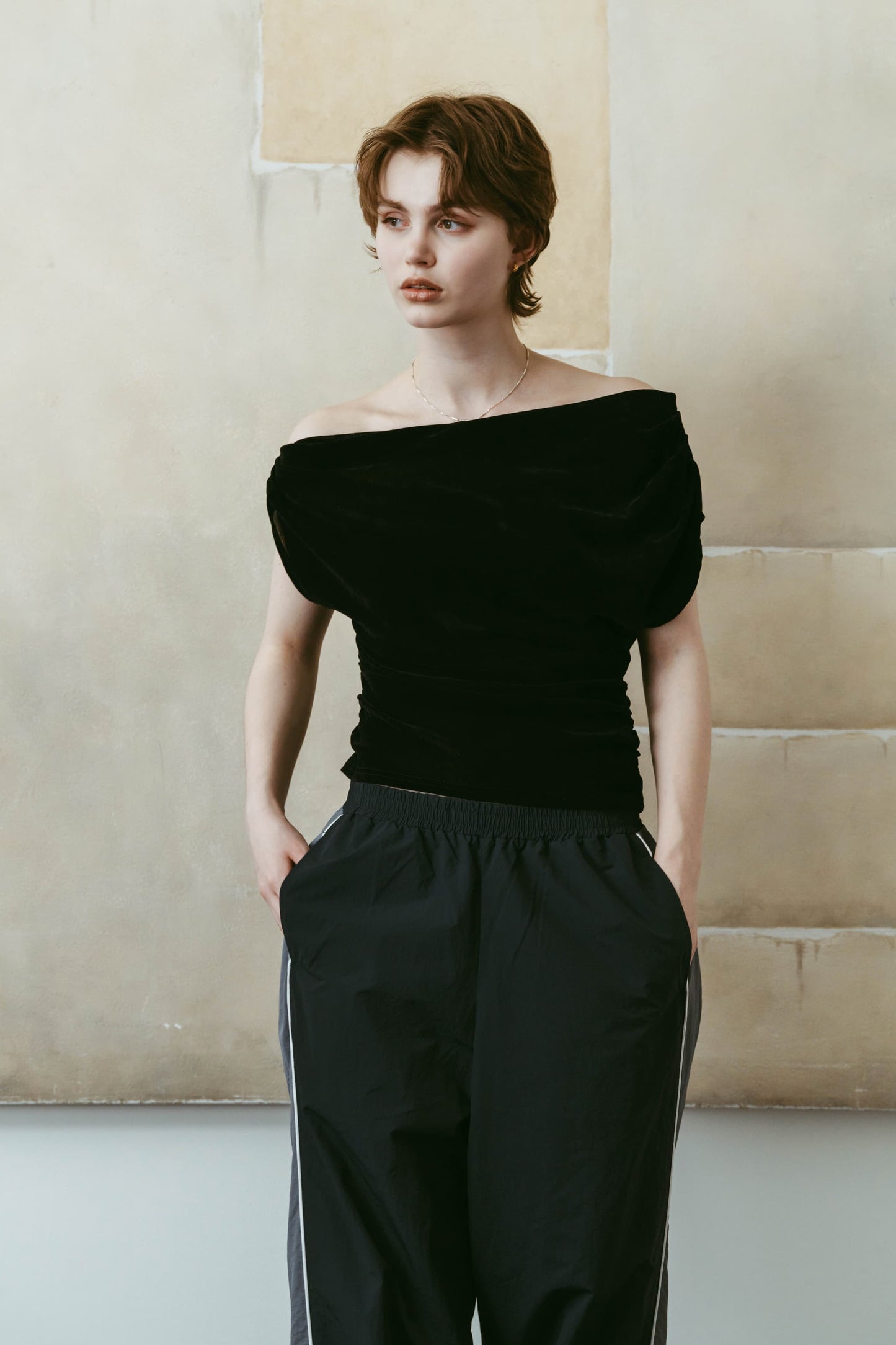 sheer velour top/black