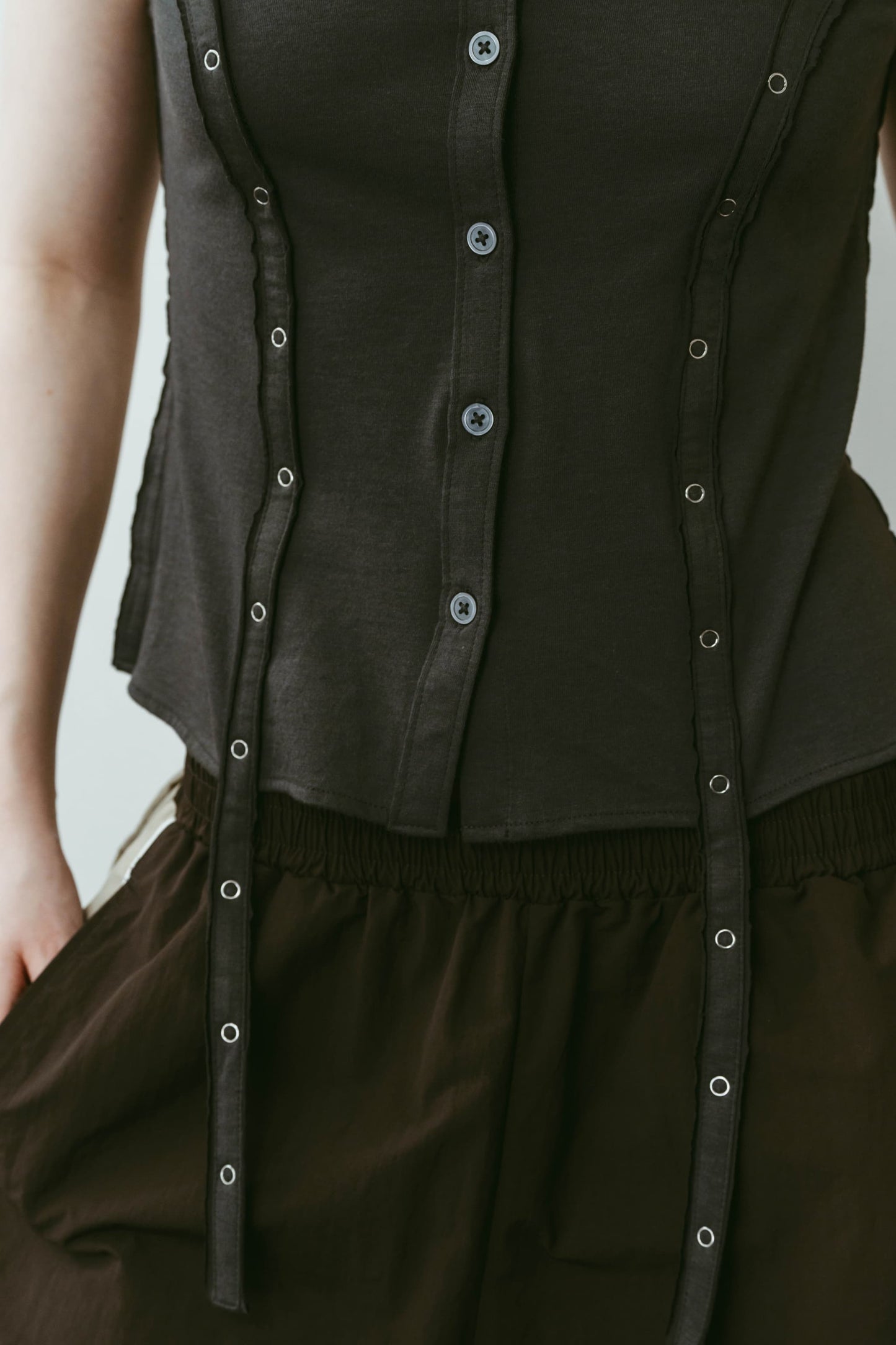 american armhole compact shirt/darkgreen