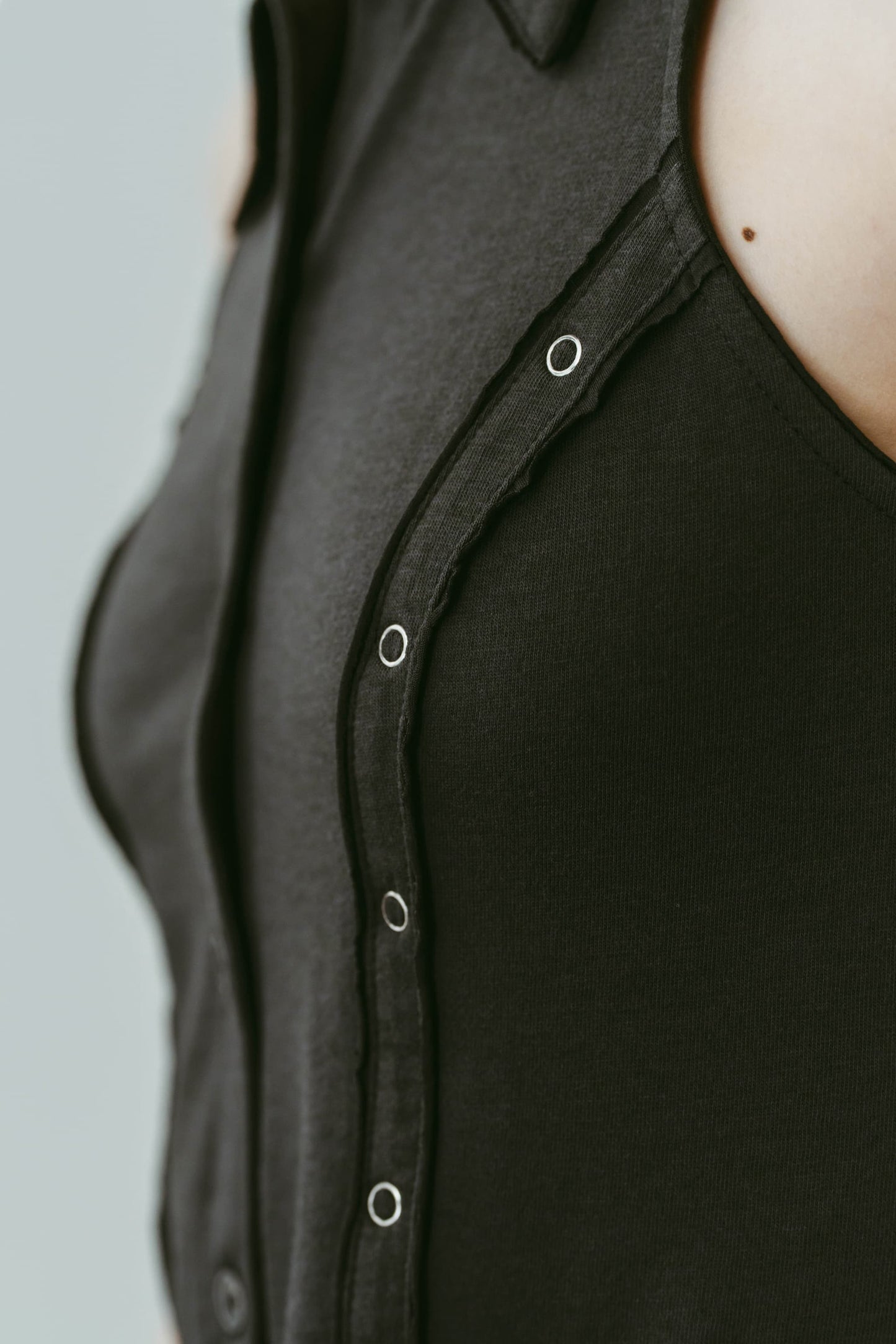 american armhole compact shirt/darkgreen