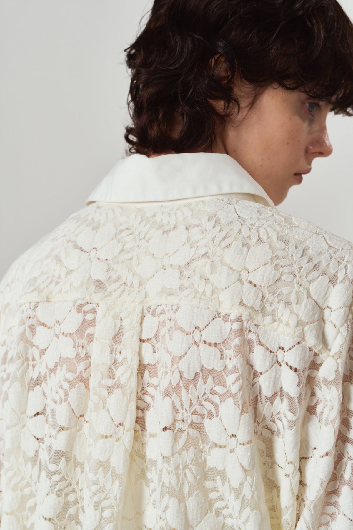 over lace shirt/white