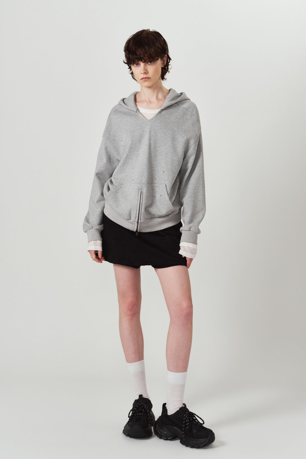 studded hoodie top/gray